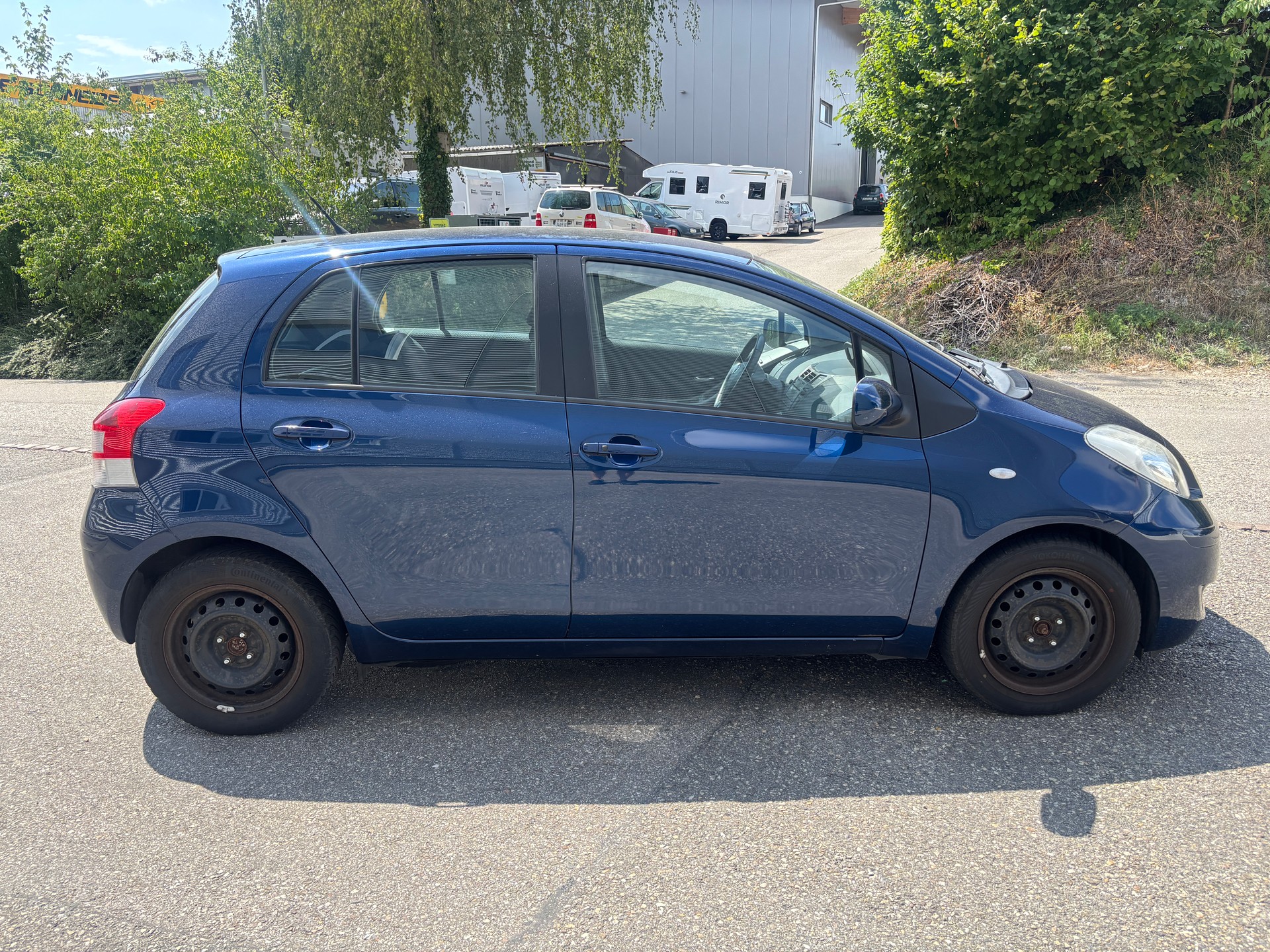 TOYOTA Yaris 1.33 Linea Luna-image-5