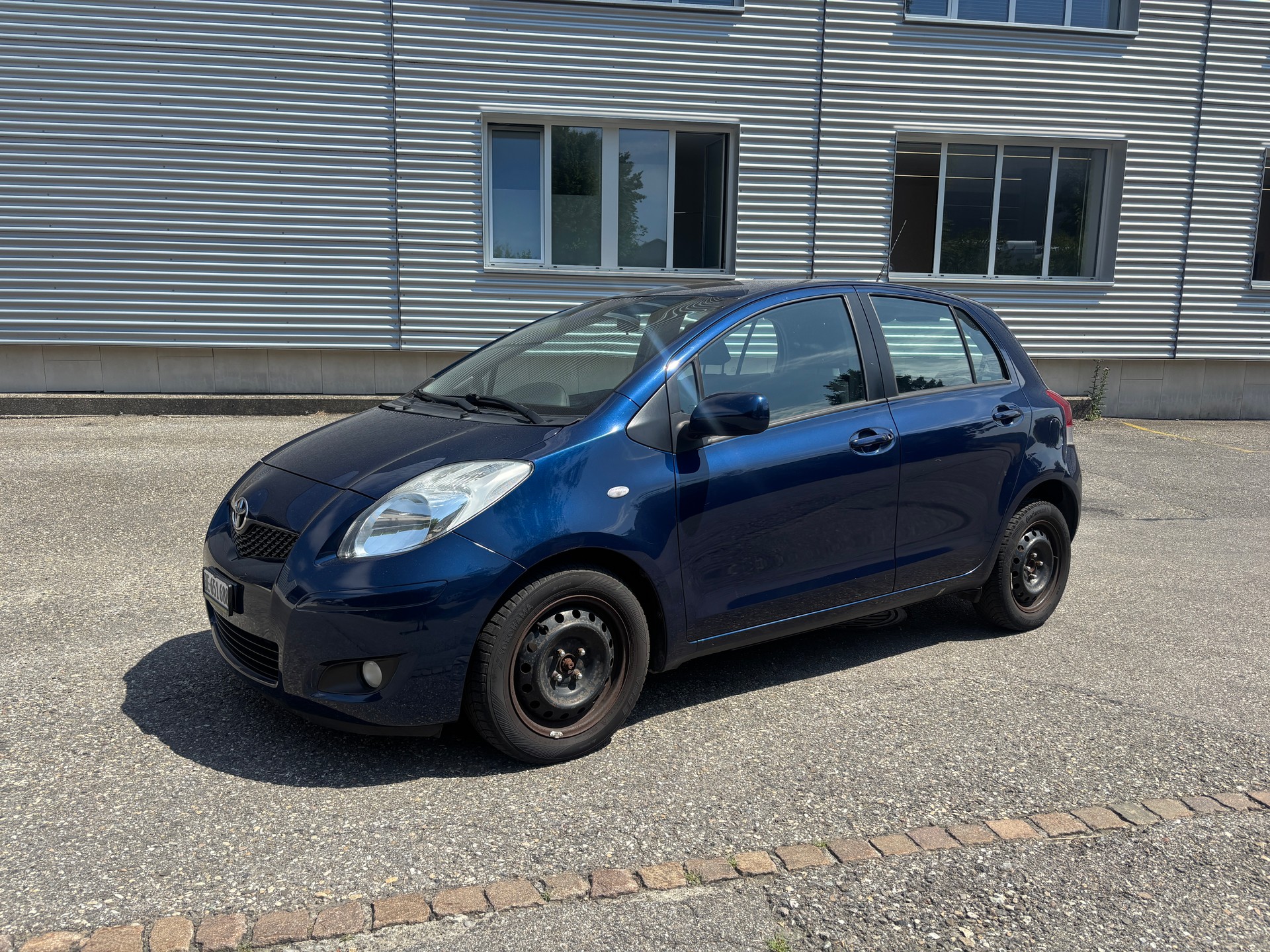 TOYOTA Yaris 1.33 Linea Luna-image-8