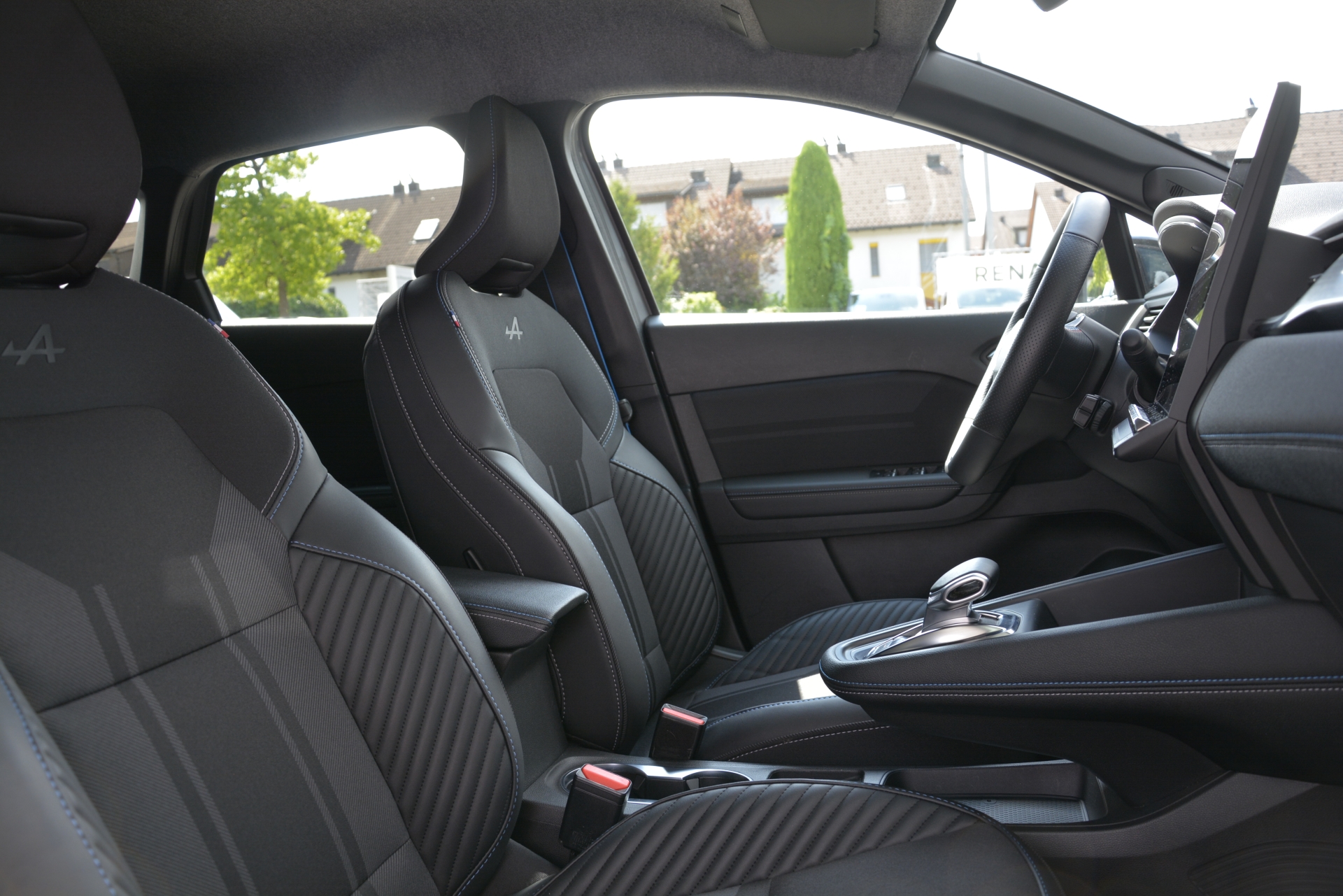 RENAULT Symbioz 1.6 E-Tech esprit Alpine-image-7
