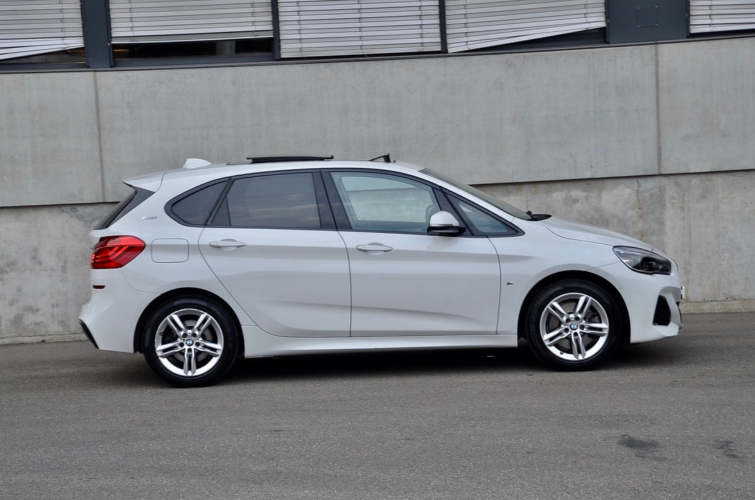BMW 225xe iPerformance Active Tourer Steptronic M Sport-image-25