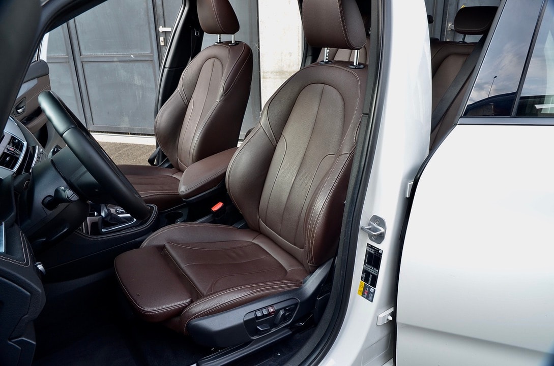 BMW 225xe iPerformance Active Tourer Steptronic M Sport-image-15