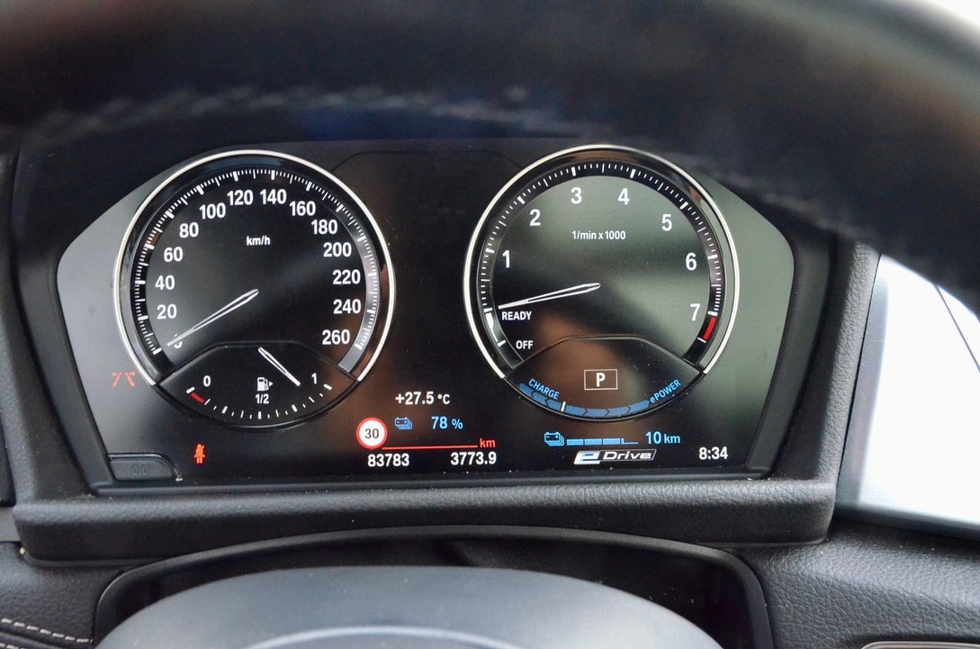 BMW 225xe iPerformance Active Tourer Steptronic M Sport-image-28