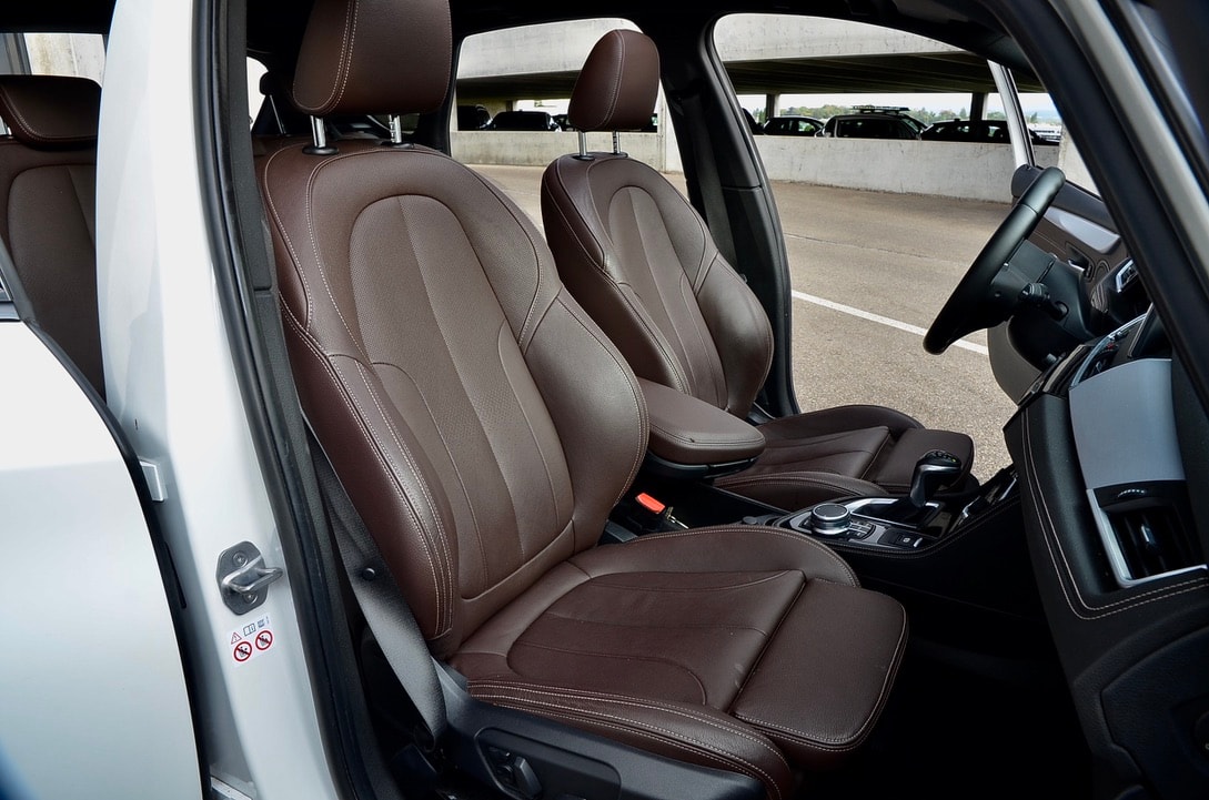 BMW 225xe iPerformance Active Tourer Steptronic M Sport-showroom-element-2