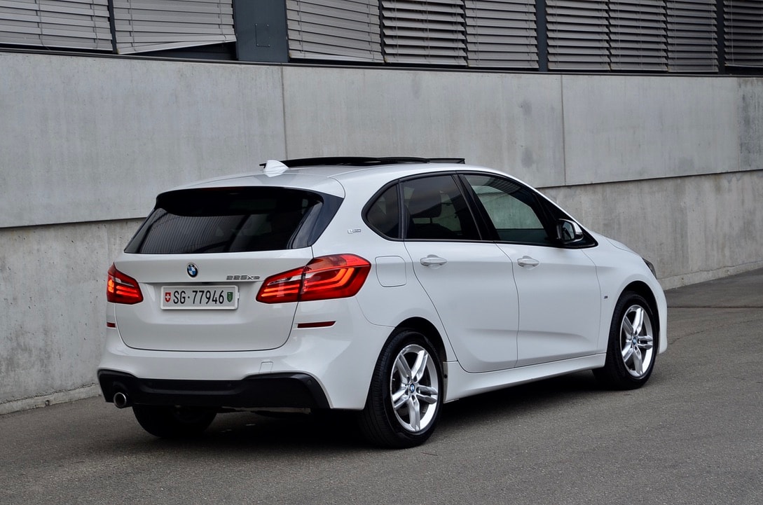 BMW 225xe iPerformance Active Tourer Steptronic M Sport-image-23