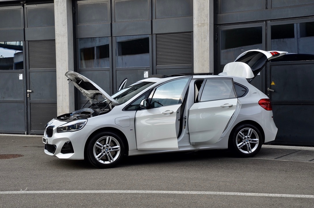 BMW 225xe iPerformance Active Tourer Steptronic M Sport-image-7