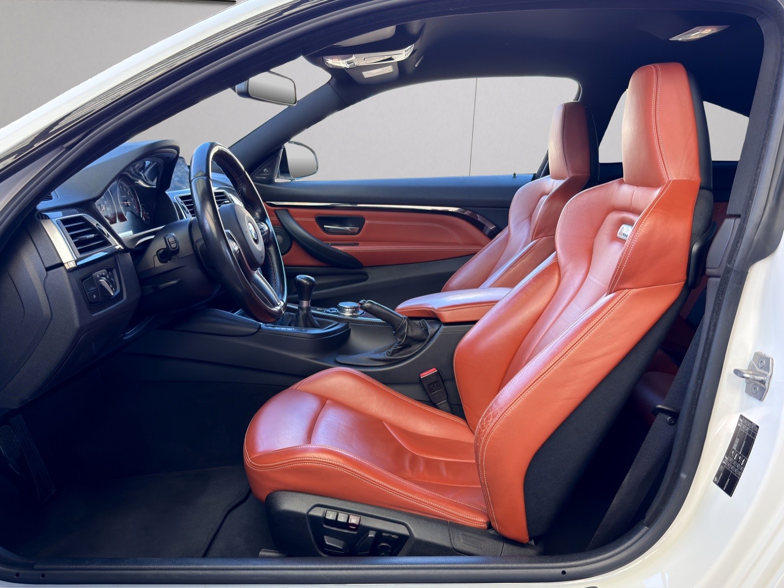 BMW M4 Coupé-image-9