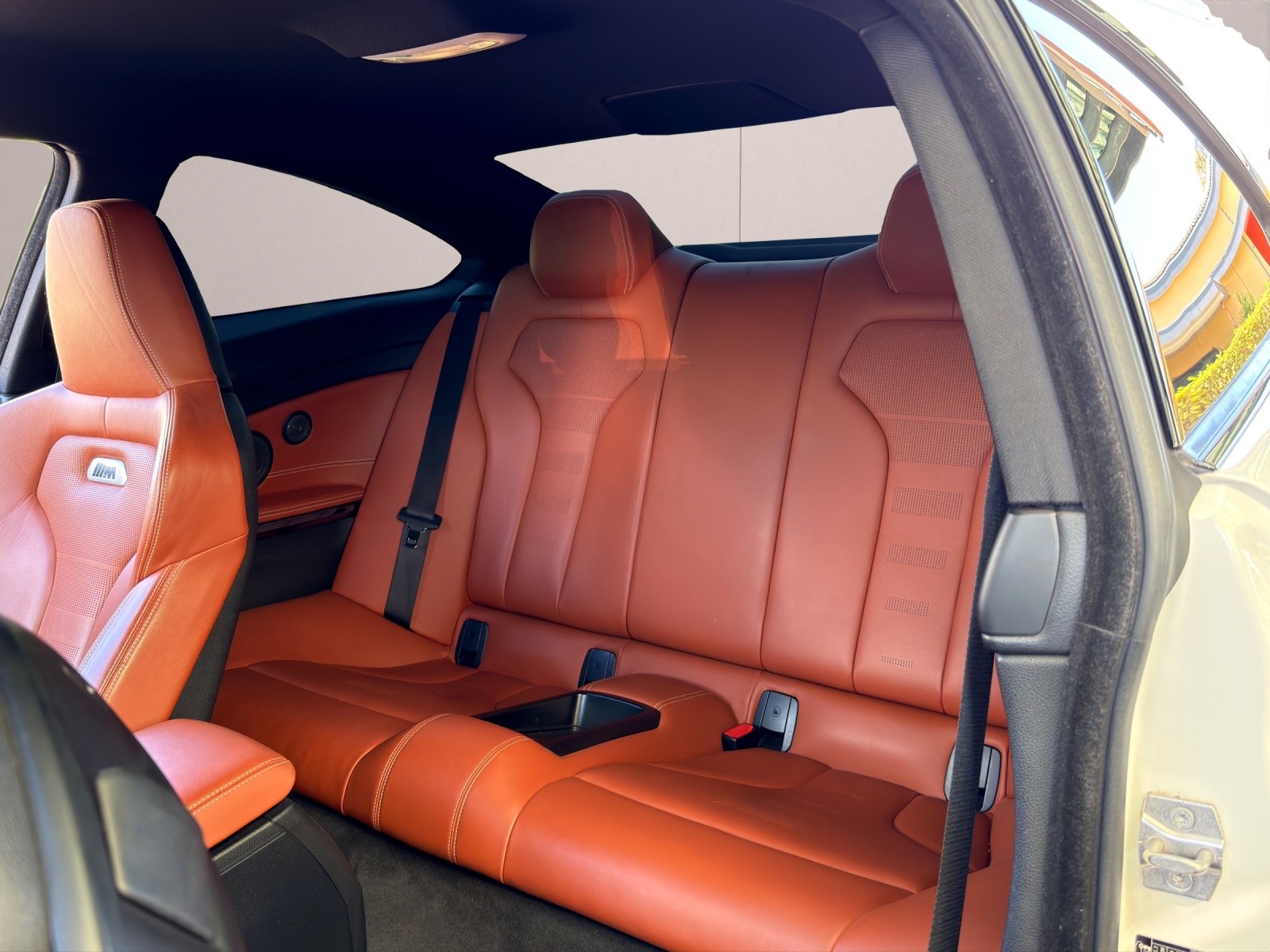 BMW M4 Coupé-image-10