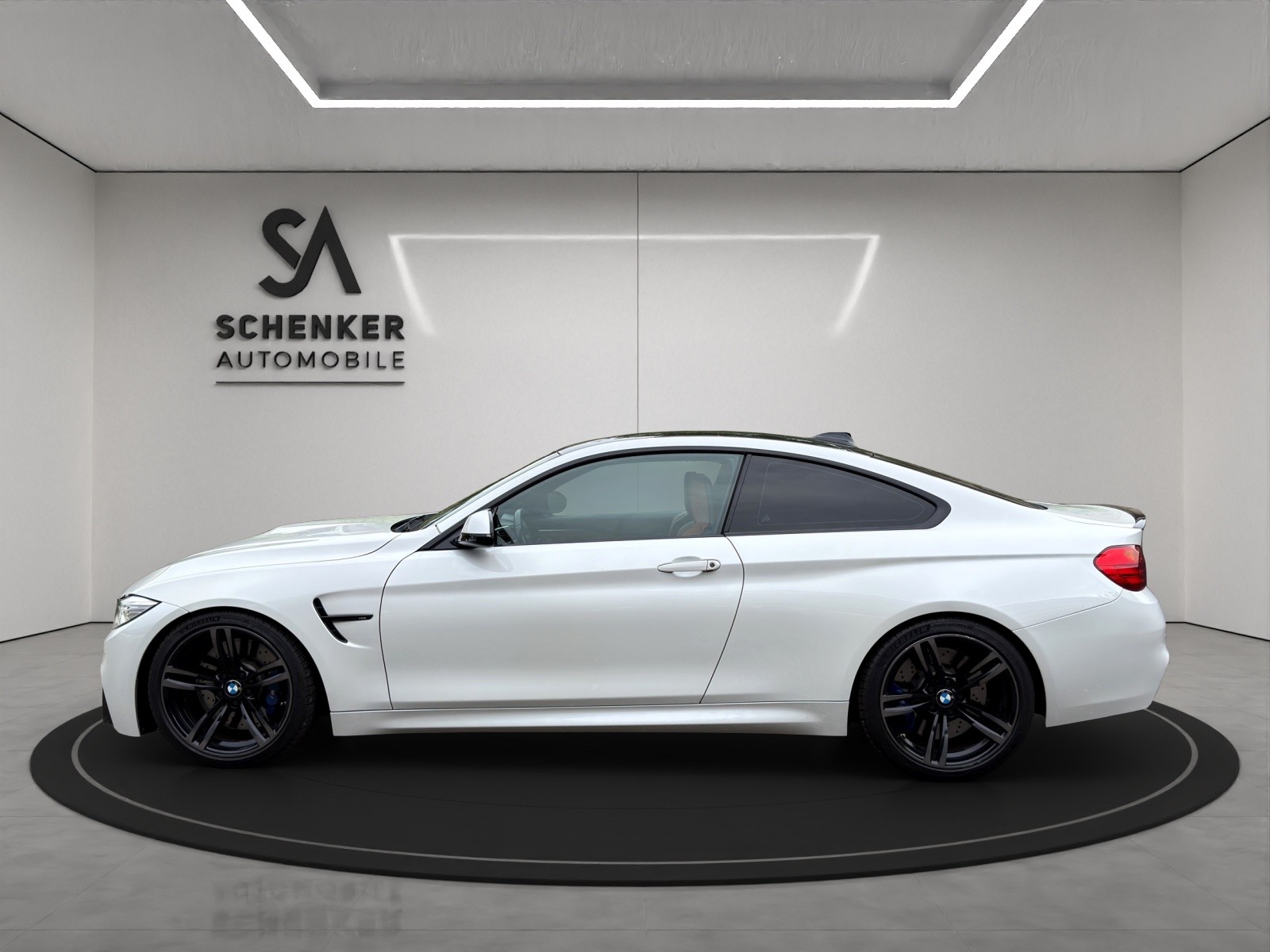 BMW M4 Coupé-image-1