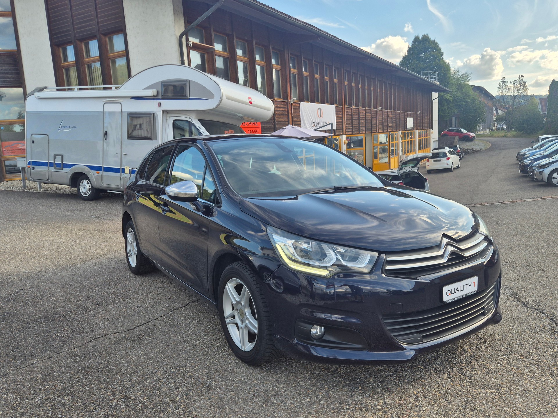 CITROEN C4 1.2 Pure Tech Feel Automatic-image-21