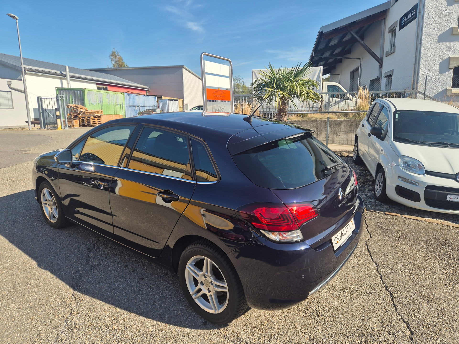 CITROEN C4 1.2 Pure Tech Feel Automatic-image-27