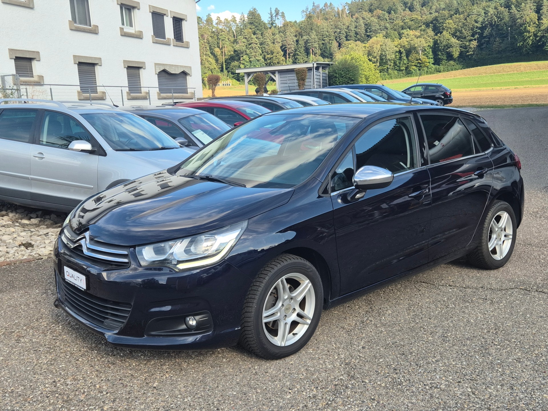 CITROEN C4 1.2 Pure Tech Feel Automatic-image-23