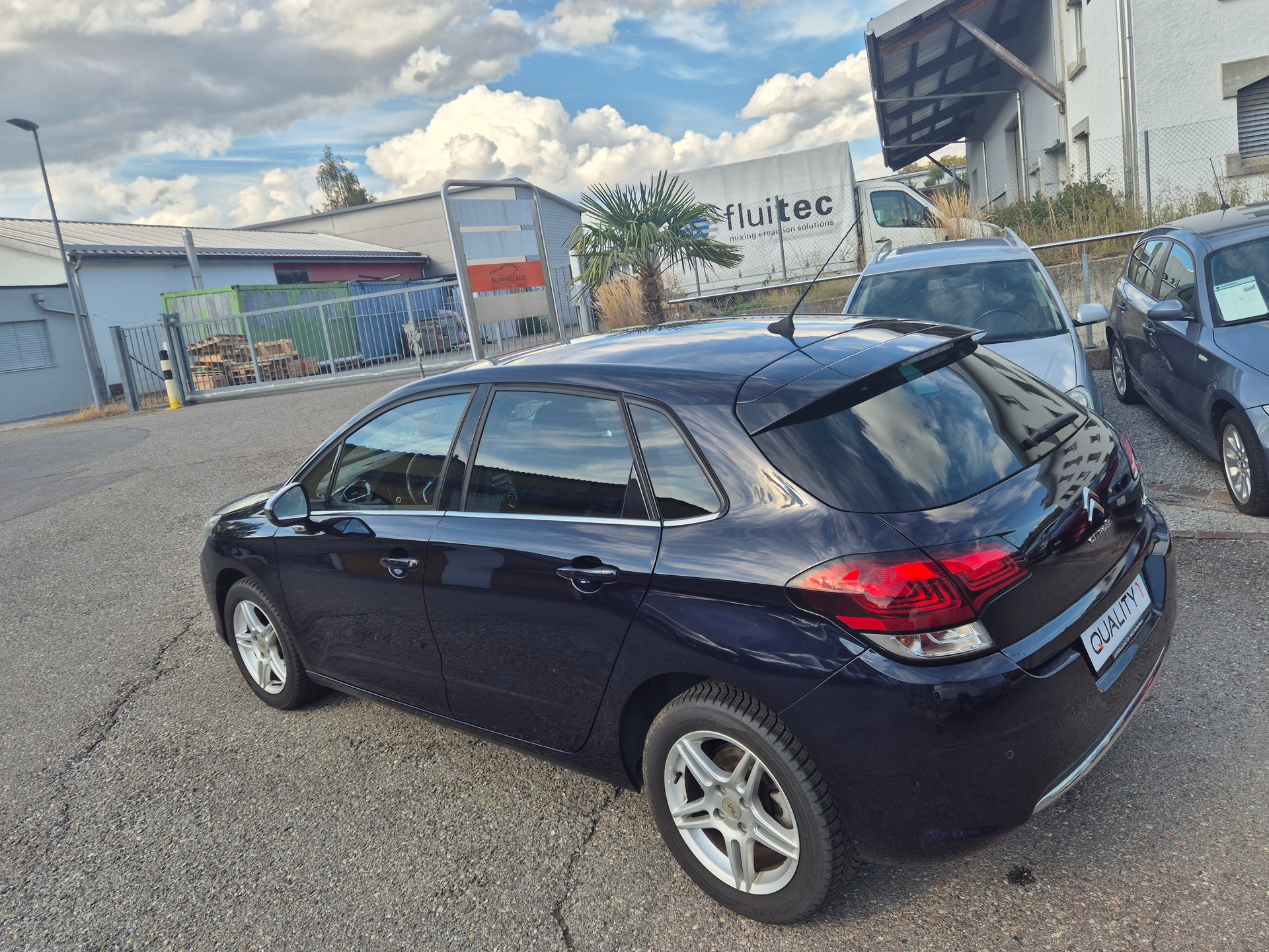 CITROEN C4 1.2 Pure Tech Feel Automatic-image-14