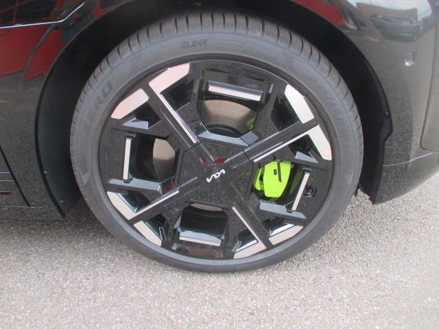 KIA EV3 81 kWh GT 4x4-image-15