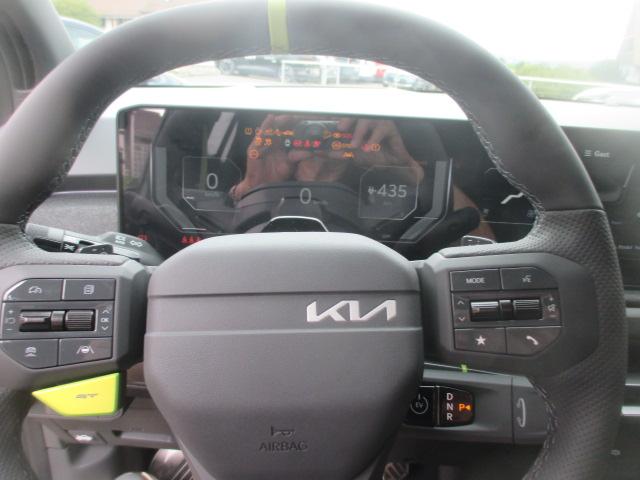 KIA EV3 81 kWh GT 4x4-image-7