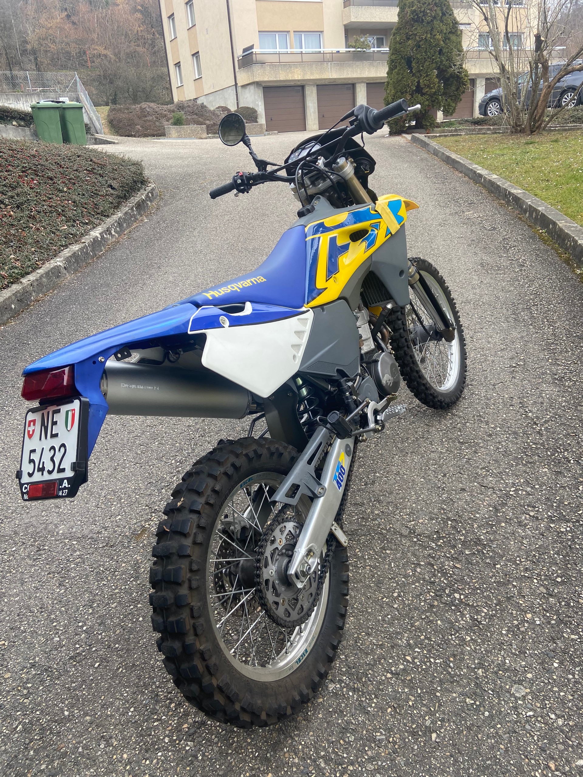 HUSQVARNA TE 400