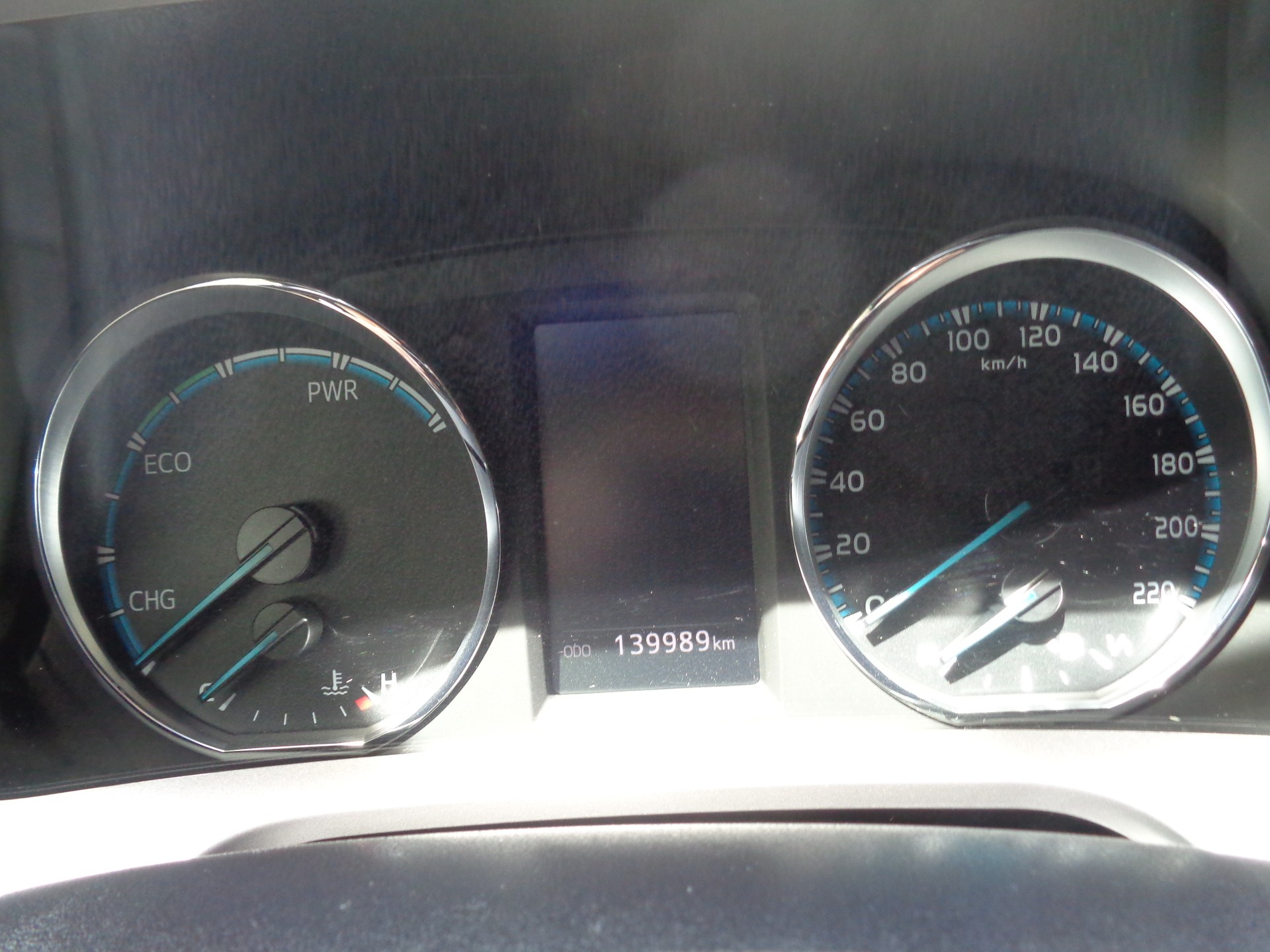 TOYOTA RAV-4 2.5 HSD Style e-CVT-image-13