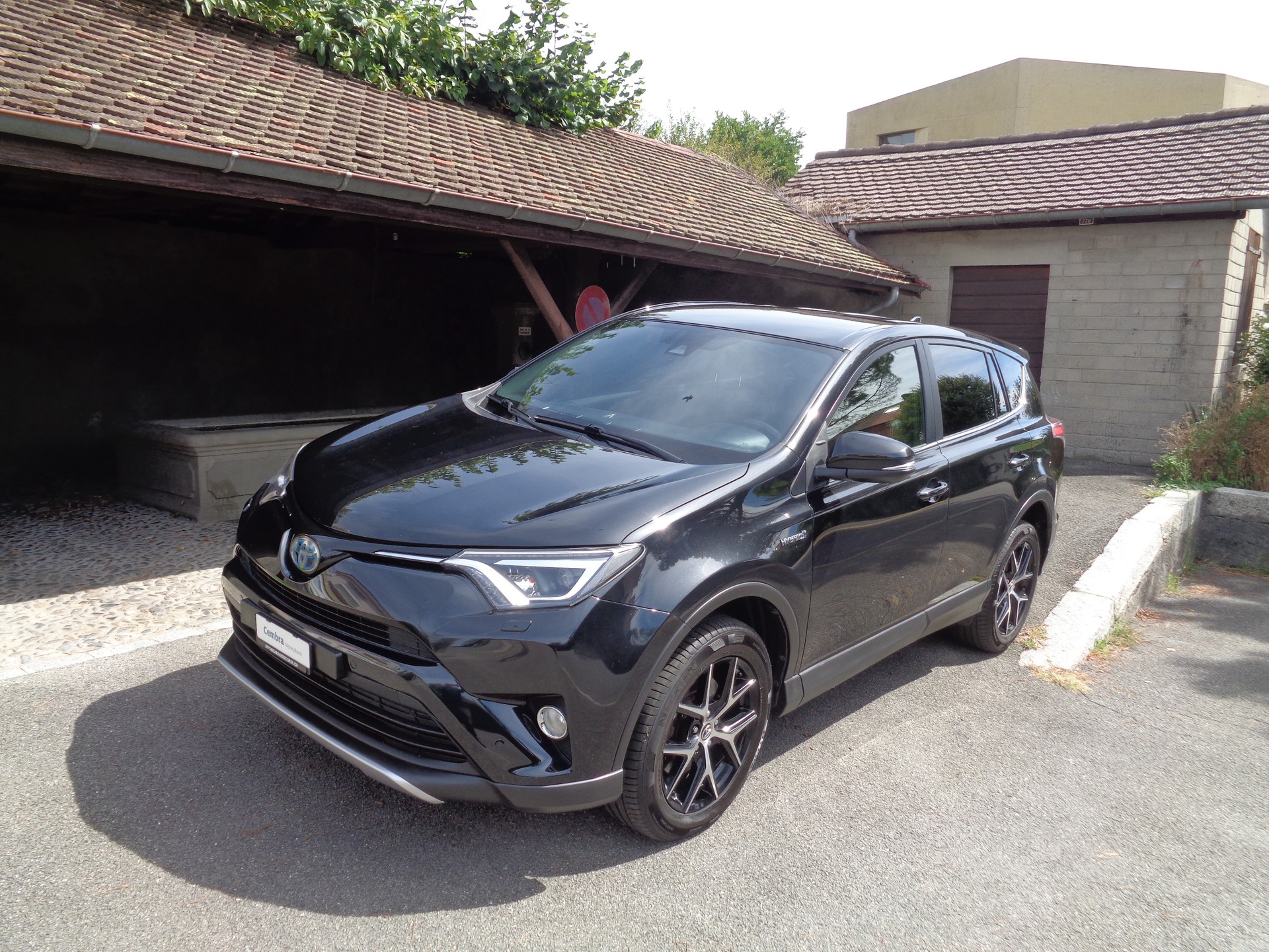 TOYOTA RAV-4 2.5 HSD Style e-CVT-image-2