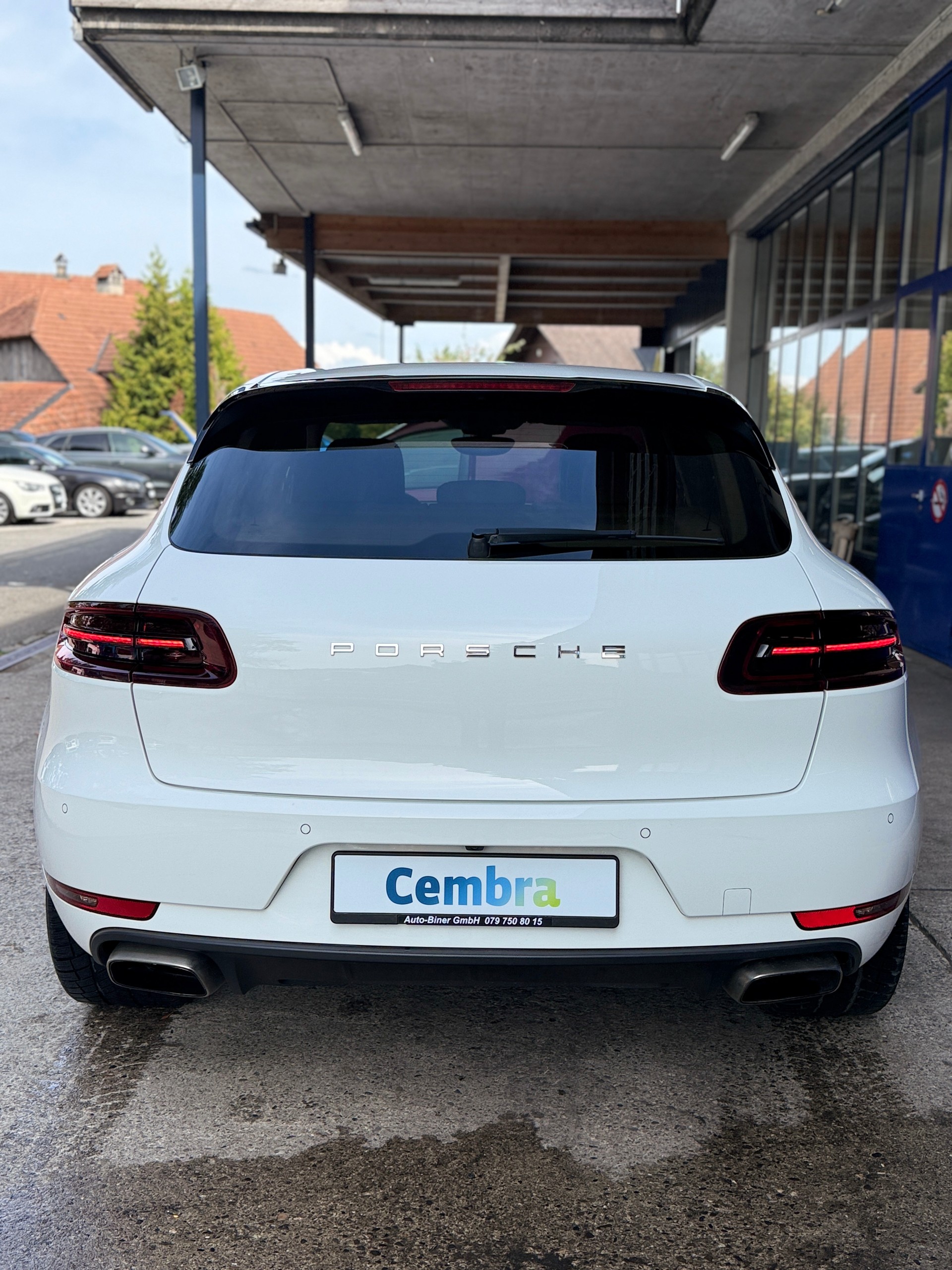 PORSCHE Macan PDK-image-3