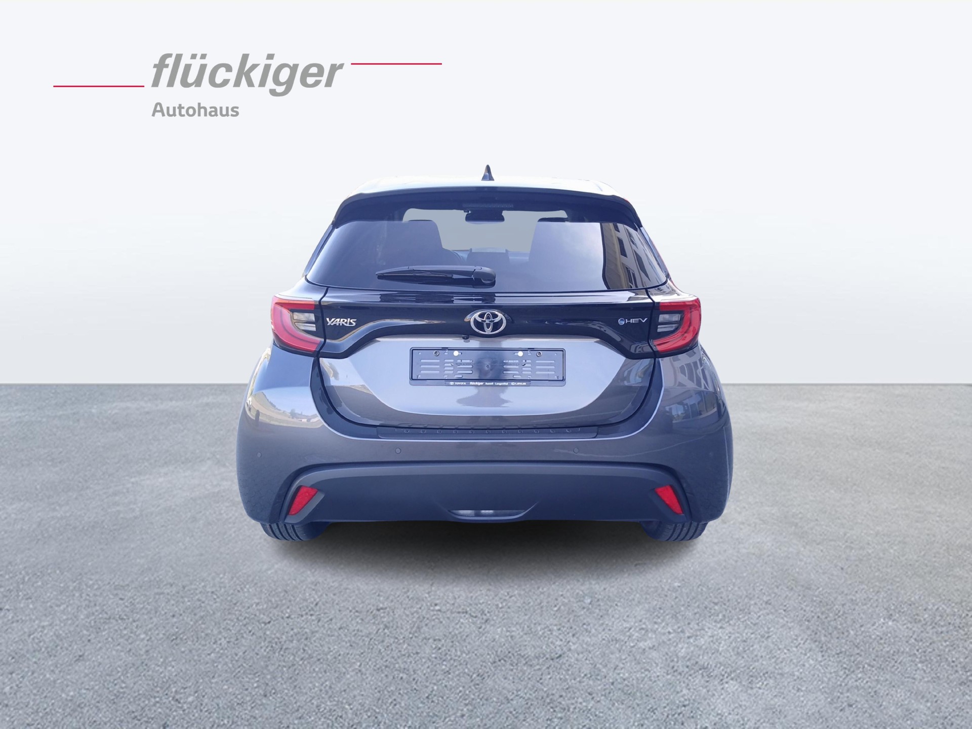 TOYOTA Yaris 1.5 VVT-i HSD Trend-image-5