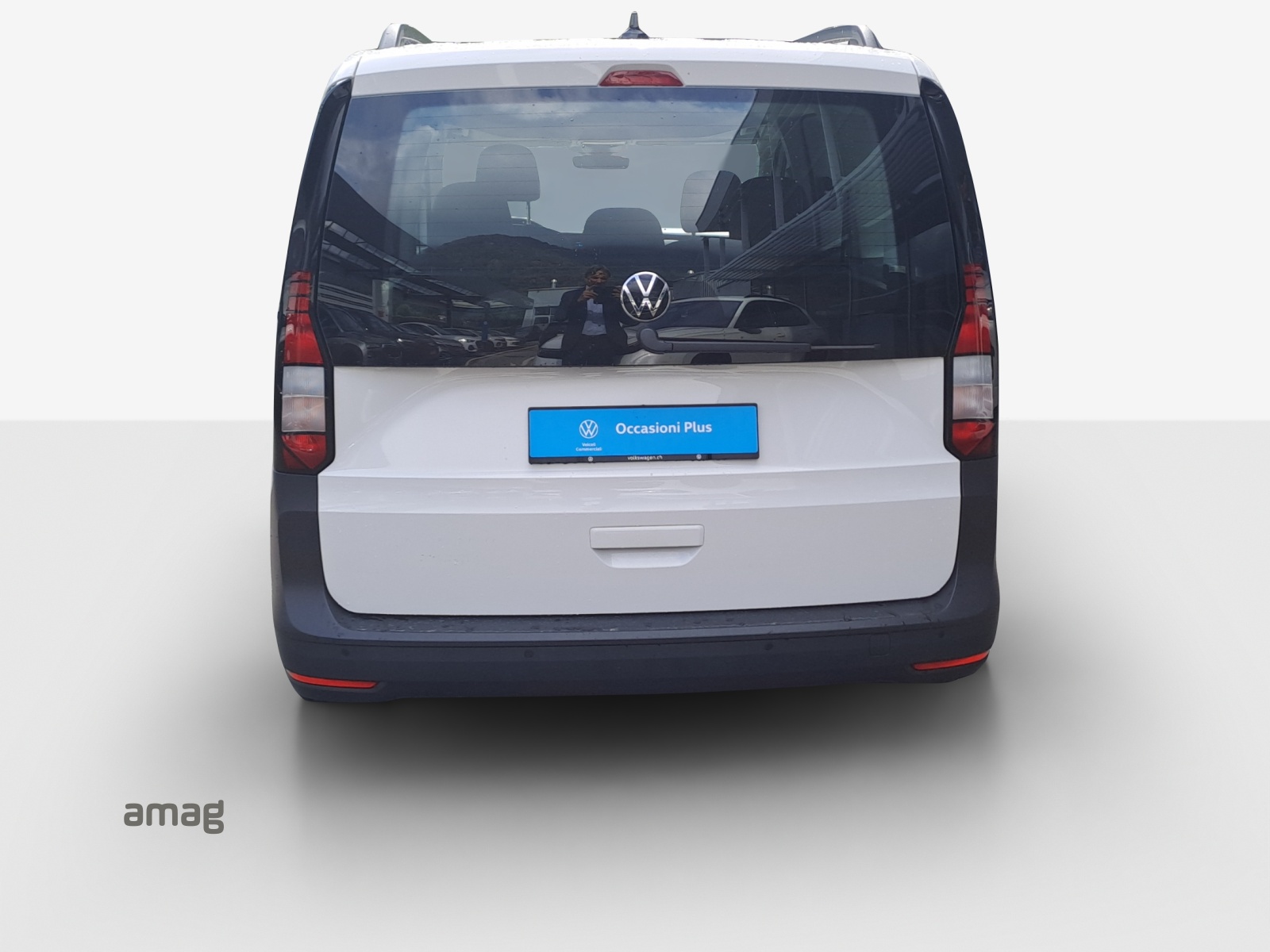 VW Caddy 2.0 TDI 4Motion-image-3