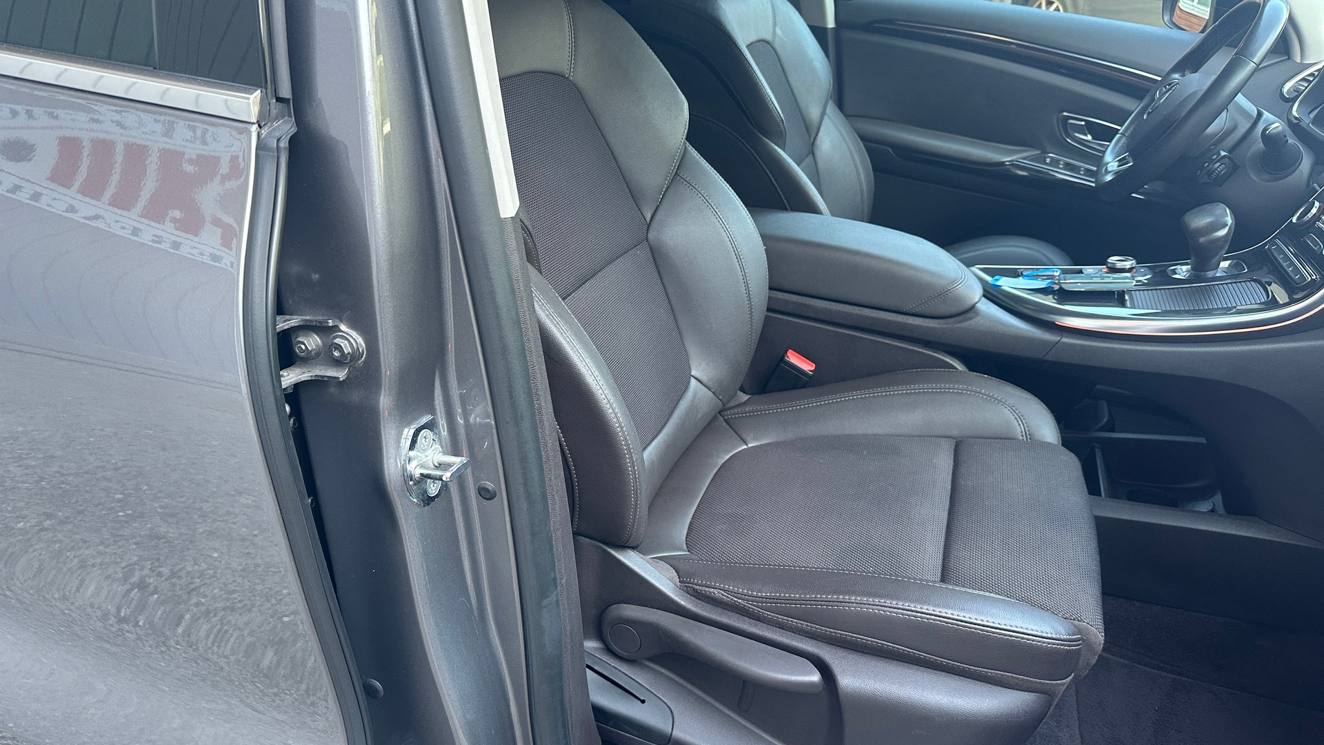 RENAULT Espace 1.6 TCe Intens EDC-image-14