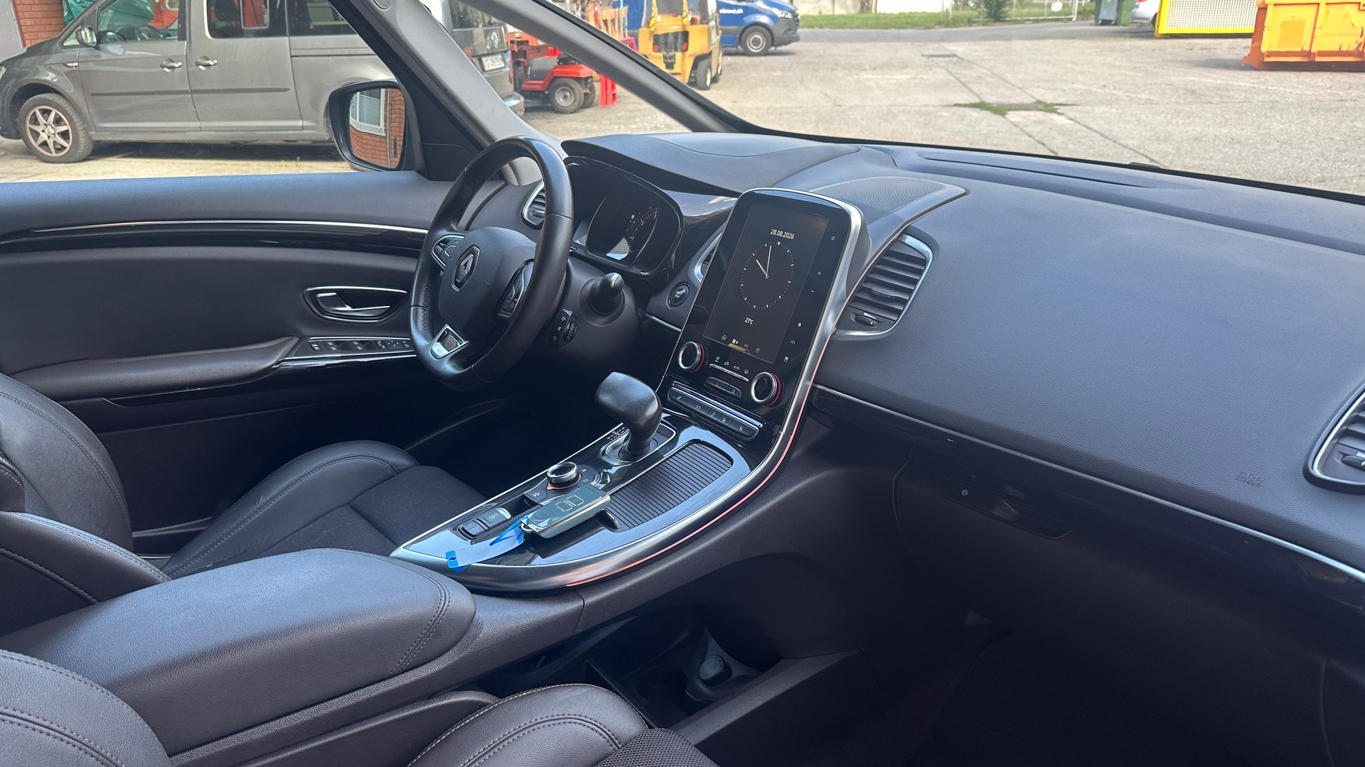 RENAULT Espace 1.6 TCe Intens EDC-image-13