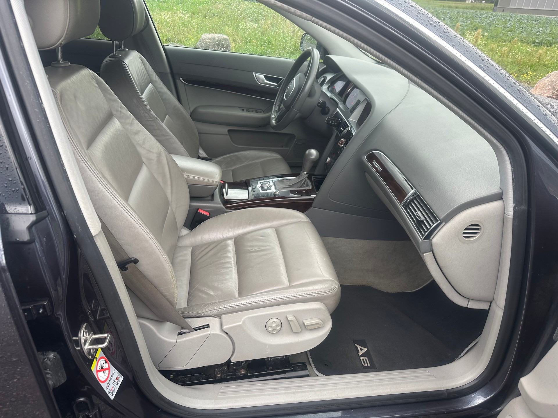 AUDI A6 Limousine 3.0 V6 TDI quattro-image-8