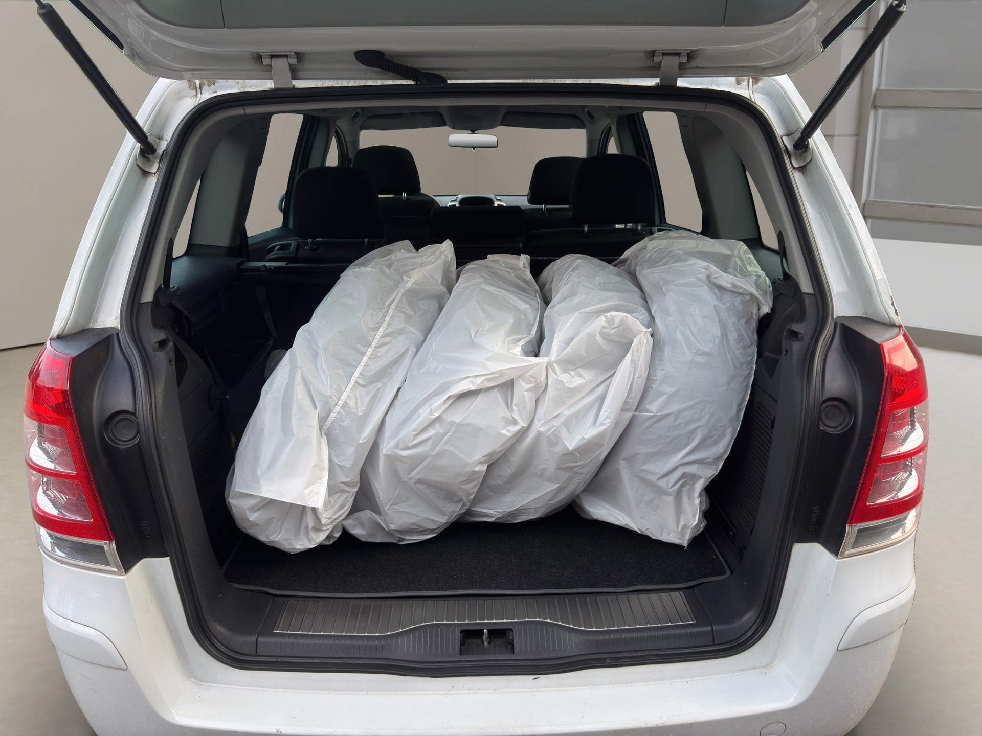 OPEL Zafira 1.7 CDTI Sport-image-12