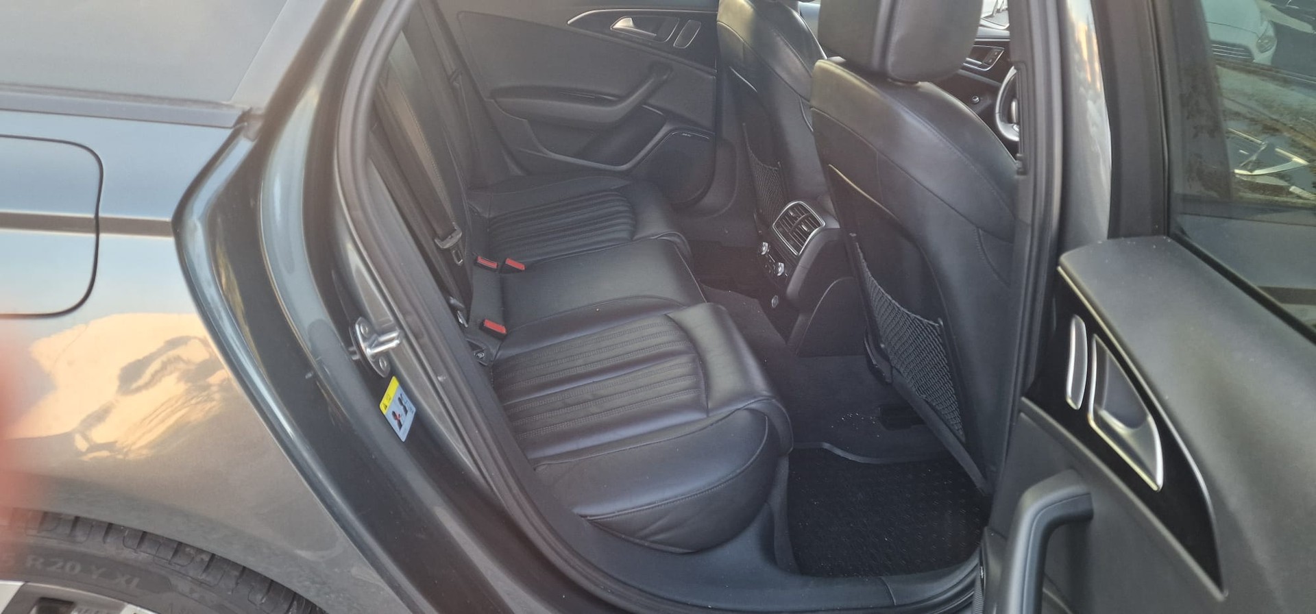 AUDI A6 Avant 3.0 BiTDI V6 quattro tiptronic-image-8