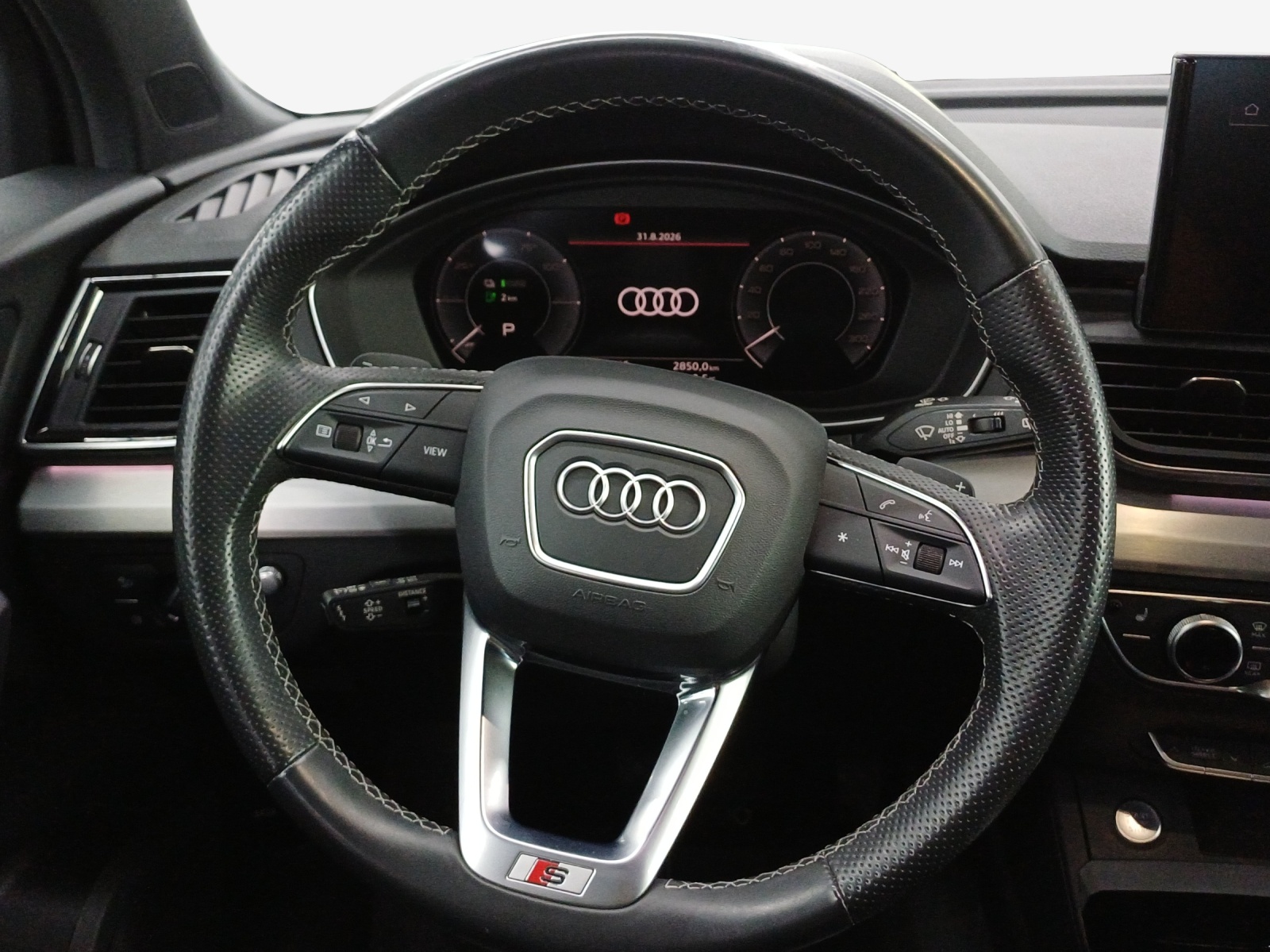 AUDI Q5 Sportback 50 TFSI e PHEV S line quattro S-tronic-image-9