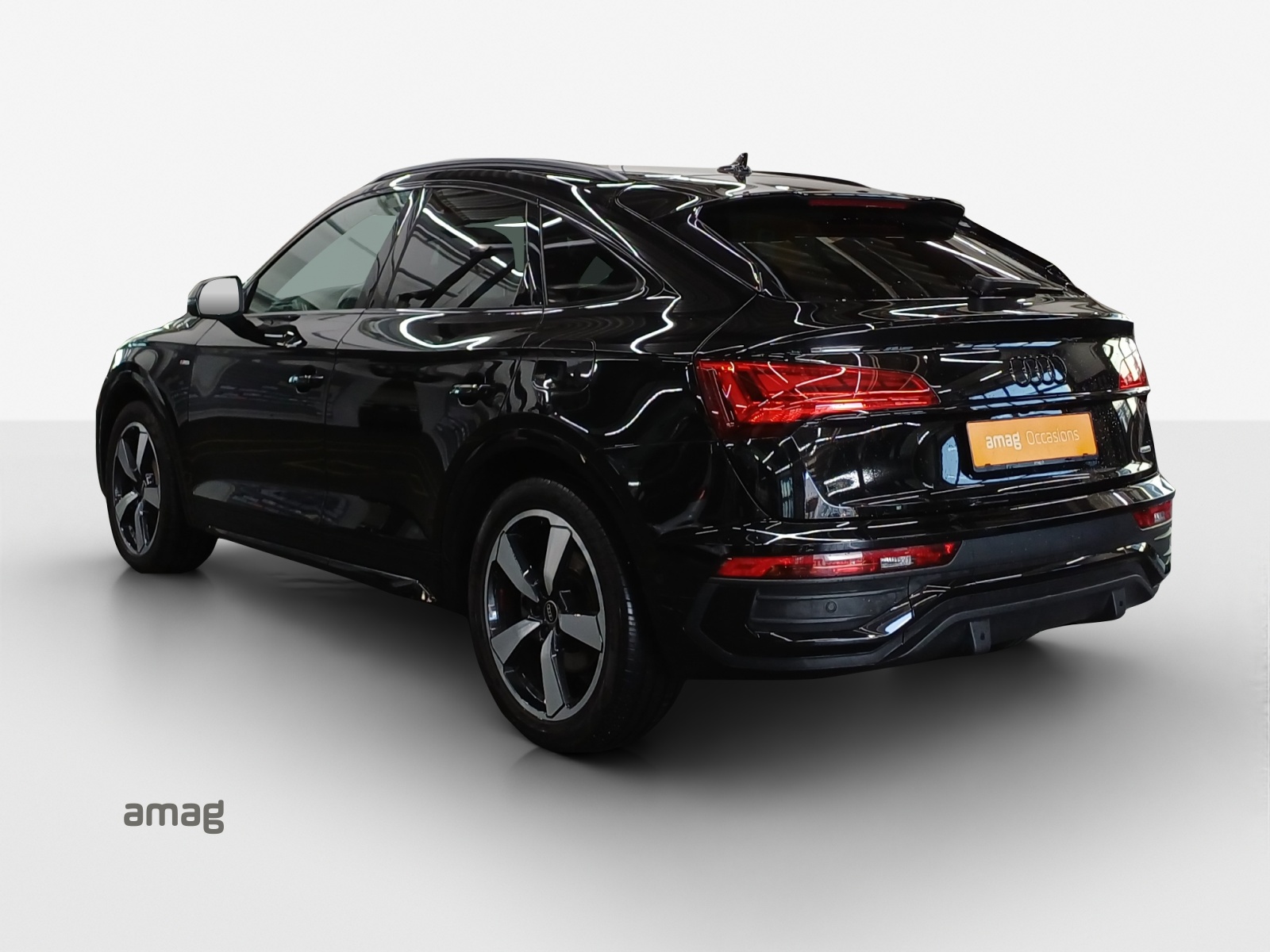 AUDI Q5 Sportback 50 TFSI e PHEV S line quattro S-tronic-image-2