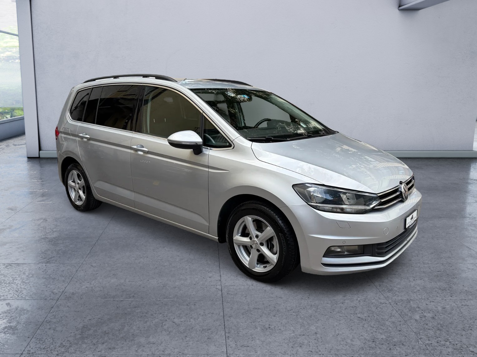 VW Touran 2.0 TDI BlueMotion Technology Comfortline DSG-image-2