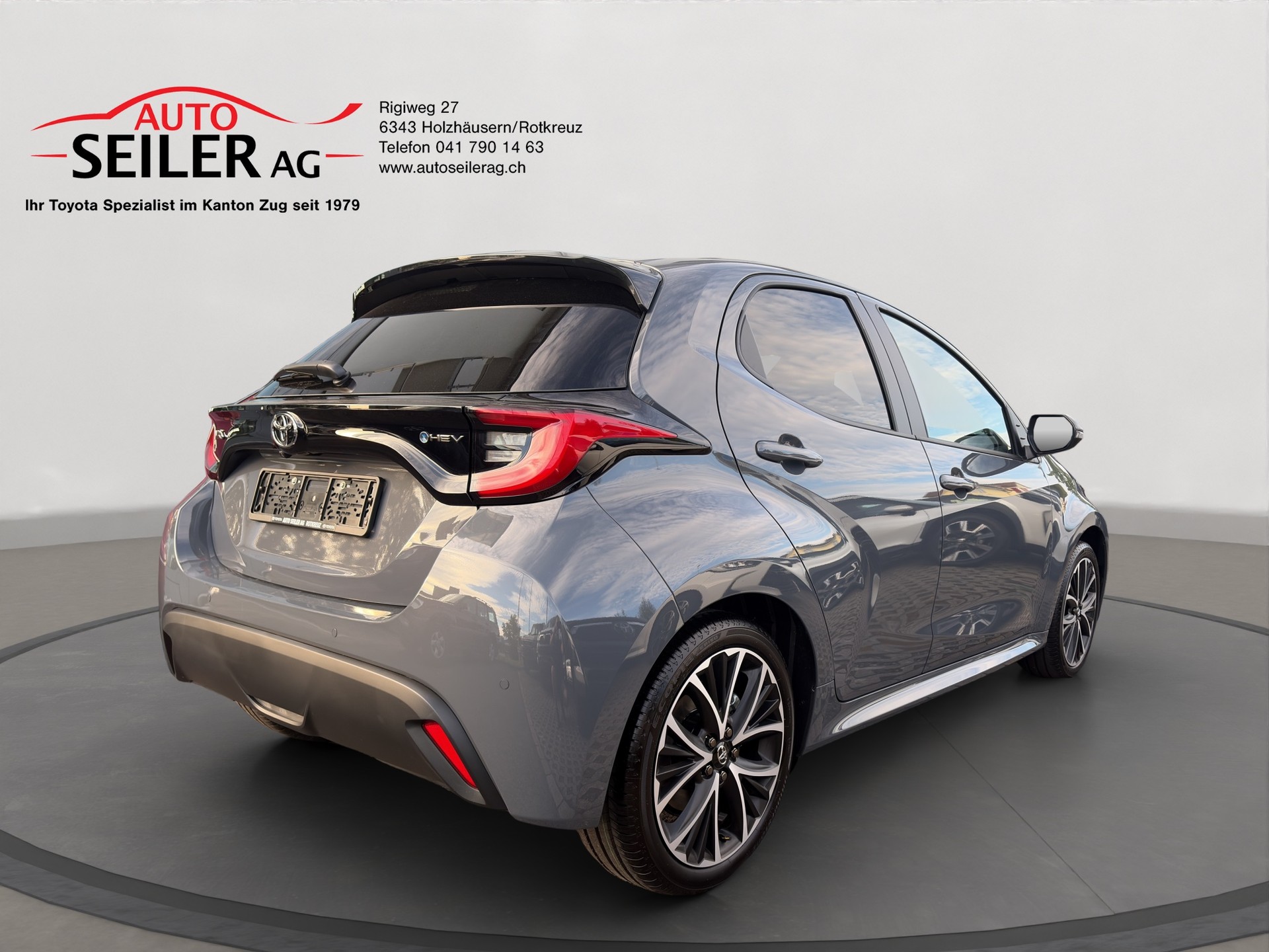 TOYOTA Yaris 1.5 Trend e-CVT-image-3