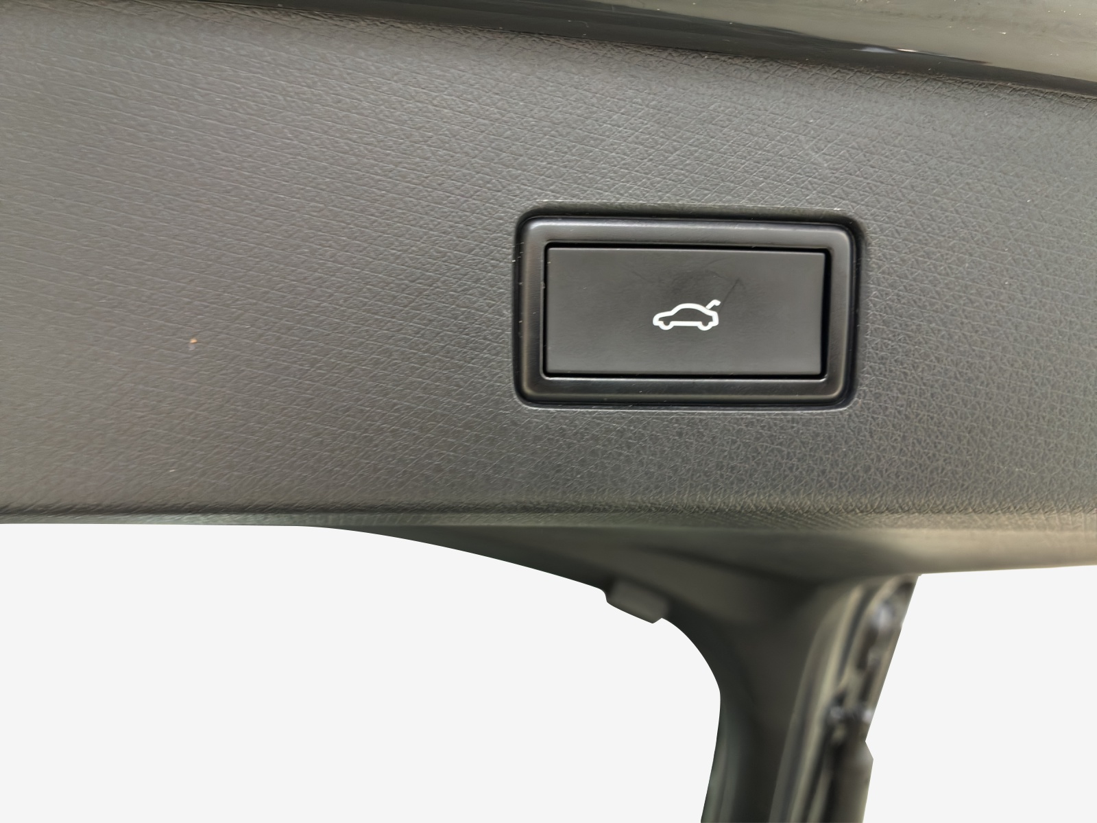 CUPRA Tavascan Type 8 77 kWh VZ-image-13