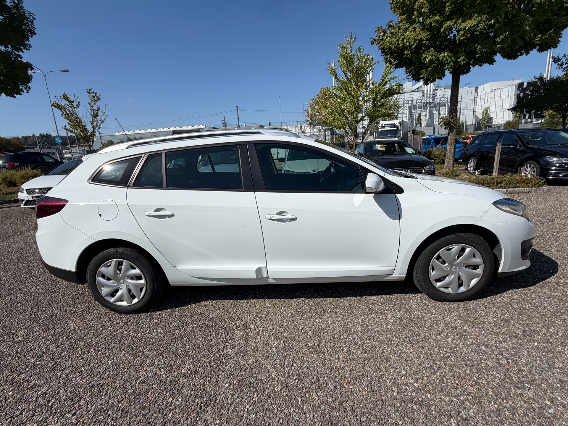 RENAULT Mégane Grandtour 1.5 dCi Limited EDC-image-3