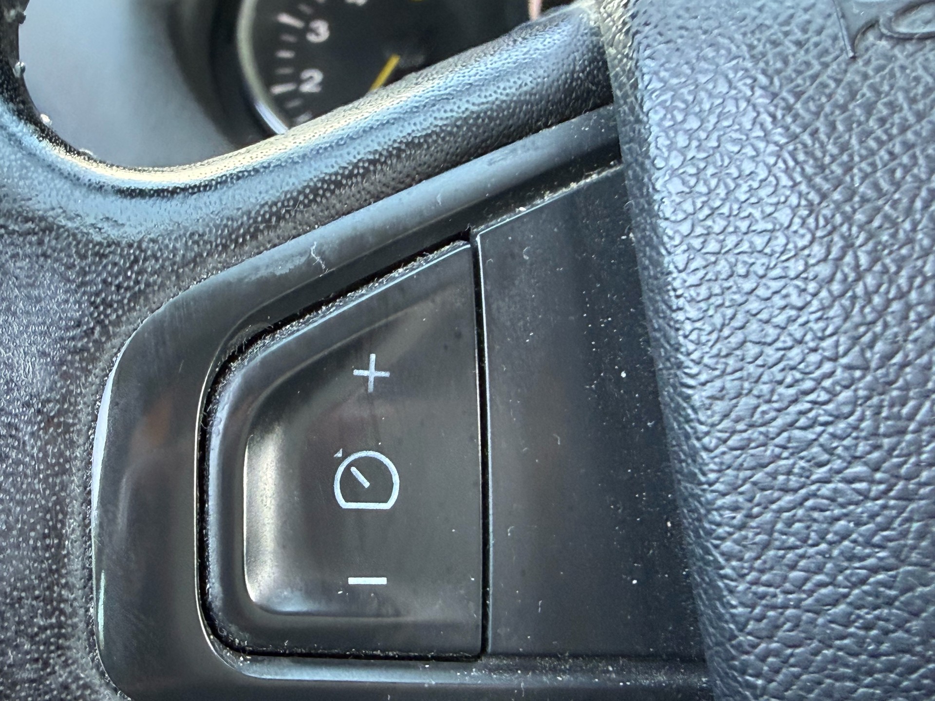 RENAULT Mégane Grandtour 1.5 dCi Limited EDC-image-16