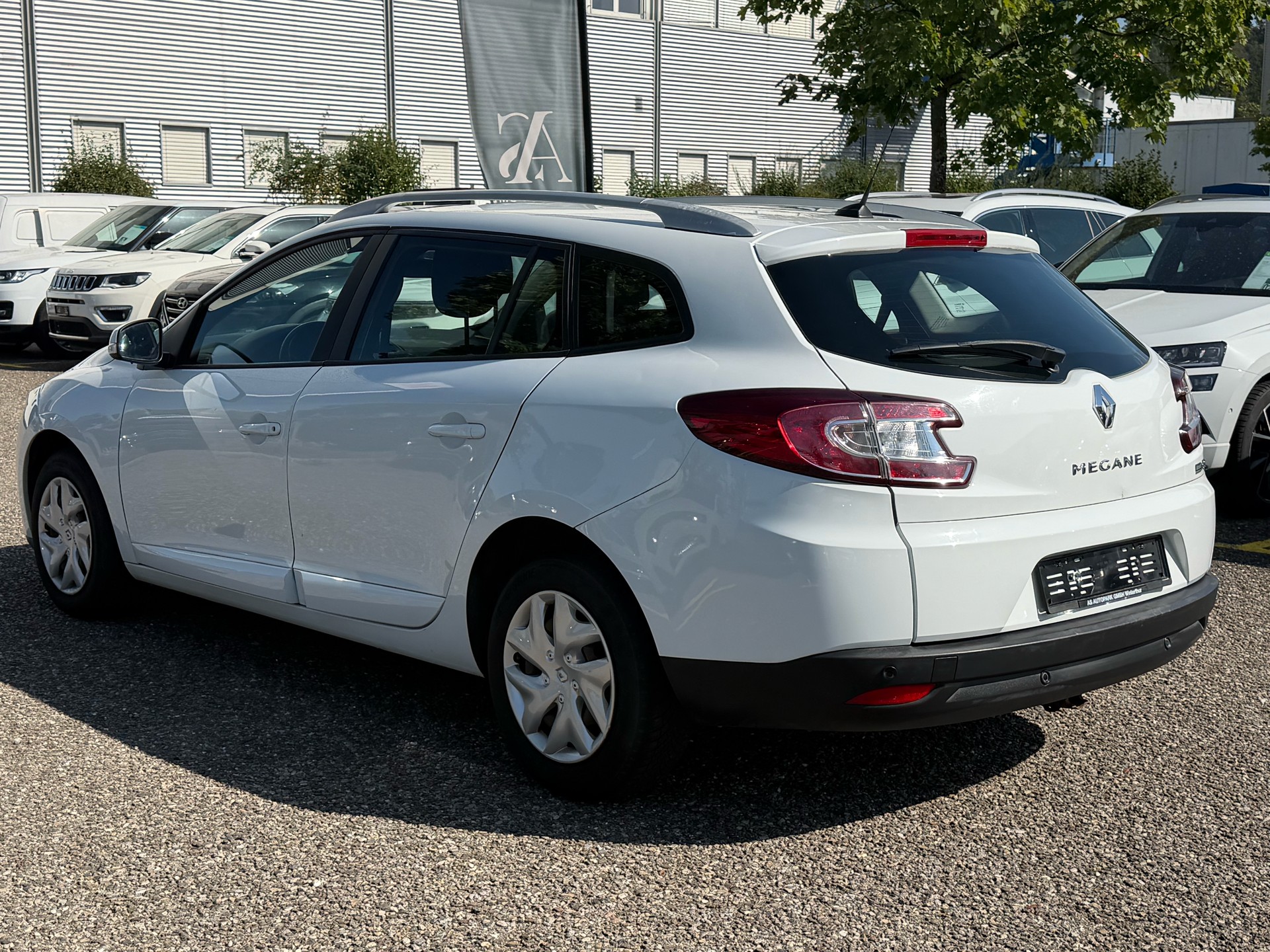 RENAULT Mégane Grandtour 1.5 dCi Limited EDC-image-6