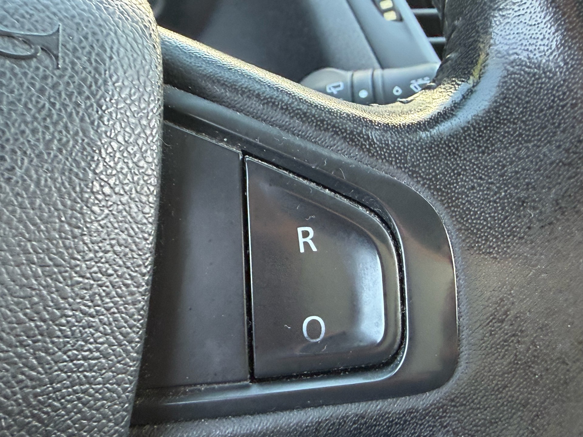 RENAULT Mégane Grandtour 1.5 dCi Limited EDC-image-17