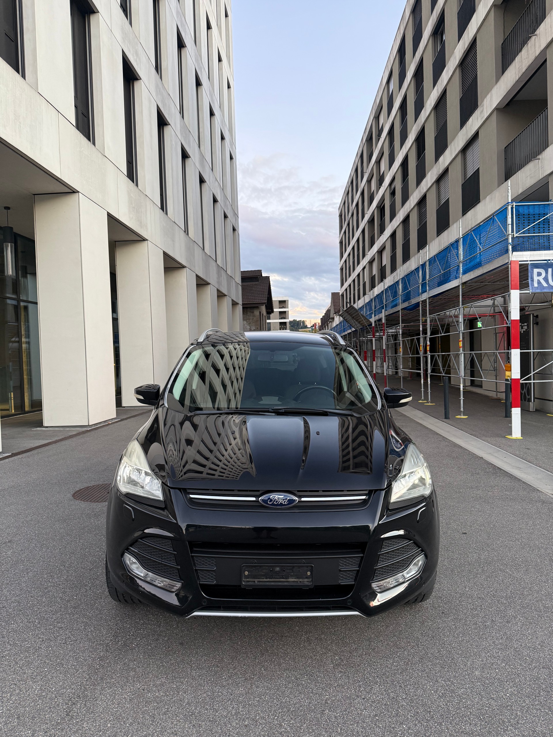 FORD Kuga 2.0 TDCi Carving 4WD-image-0