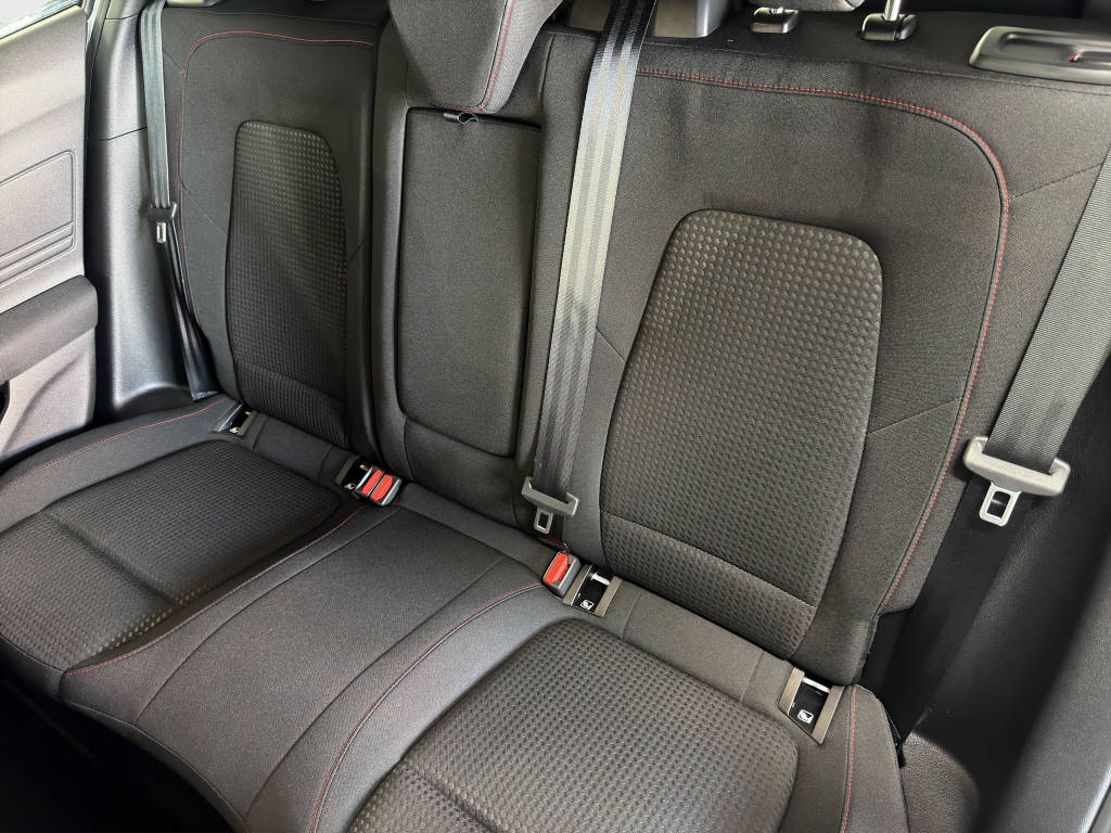 FORD Focus 1.0i EcoB Hybrid 155 ST-Line X-image-14