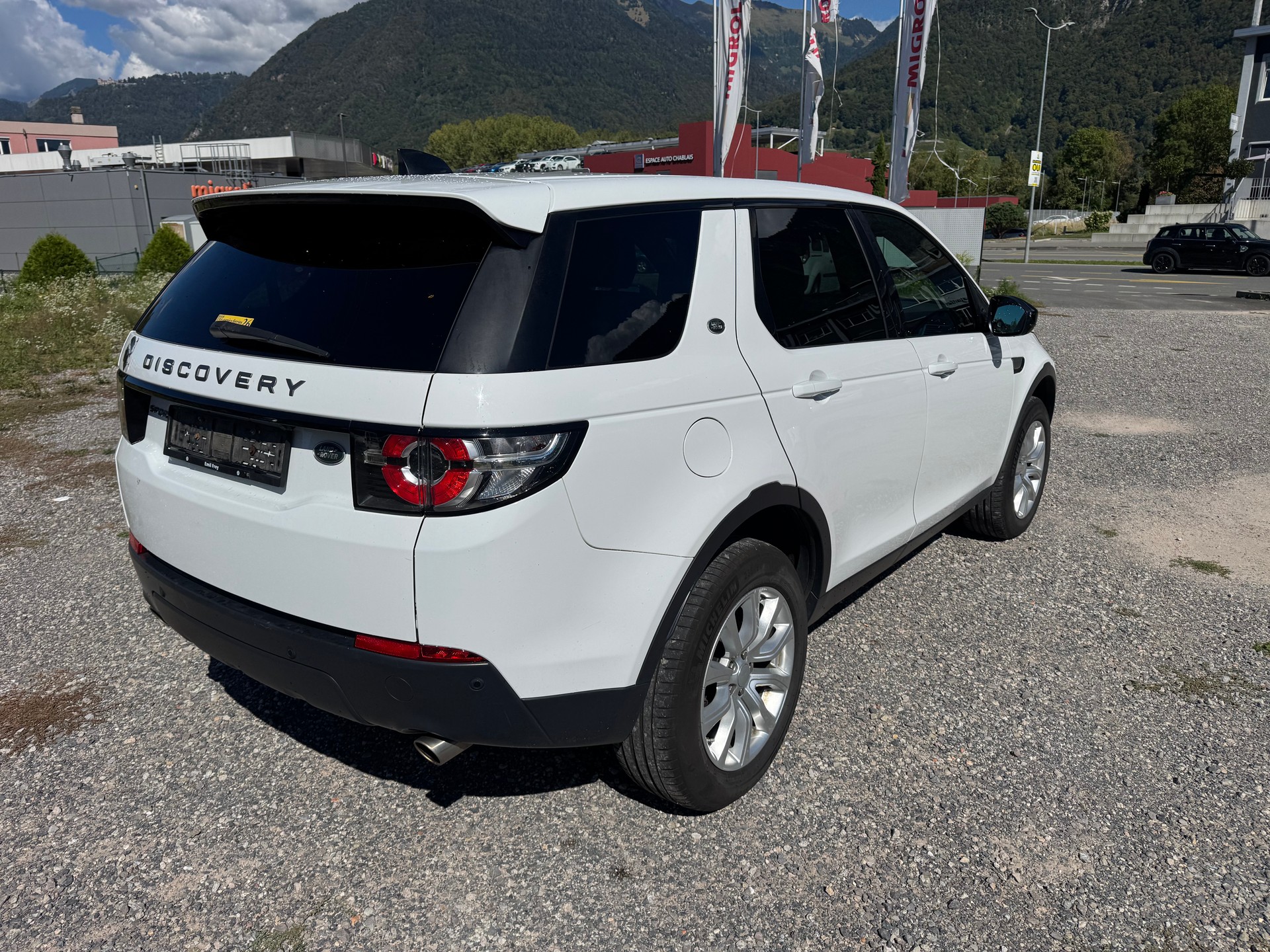 LAND ROVER Discovery Sport 2.0 Si4-image-4