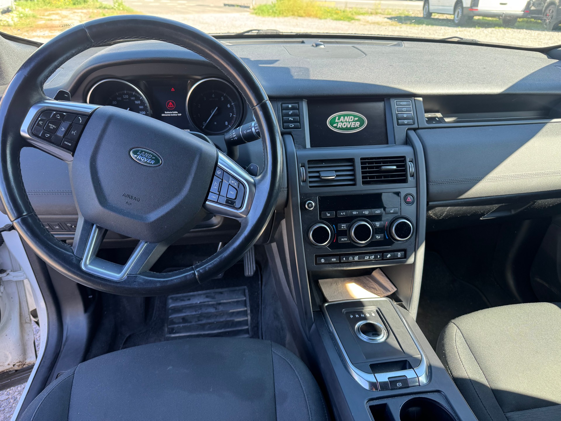 LAND ROVER Discovery Sport 2.0 Si4-image-10