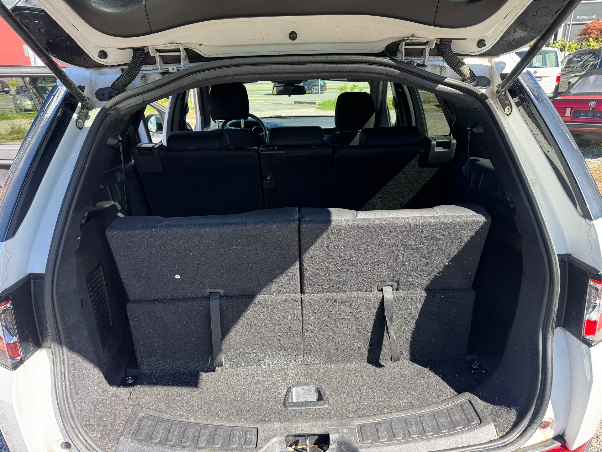 LAND ROVER Discovery Sport 2.0 Si4-image-12
