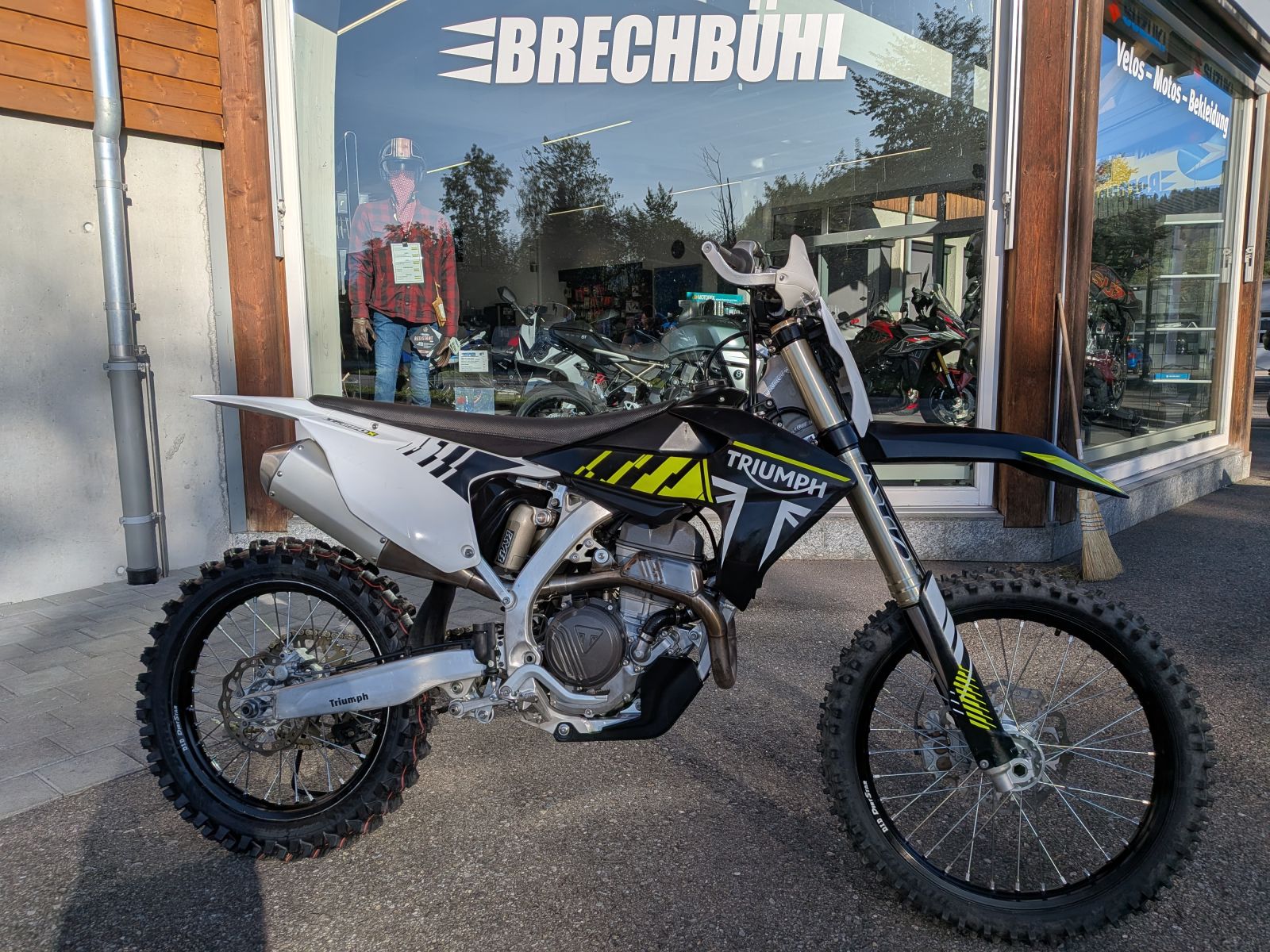 TRIUMPH TF 250 X