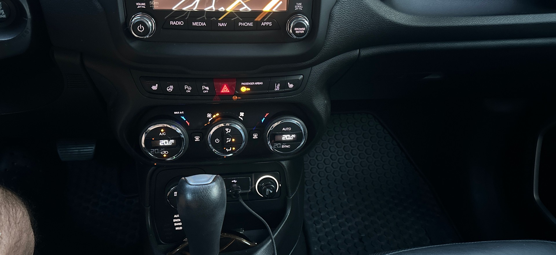 JEEP 2.0 CRD 140 Limited AWD-image-4