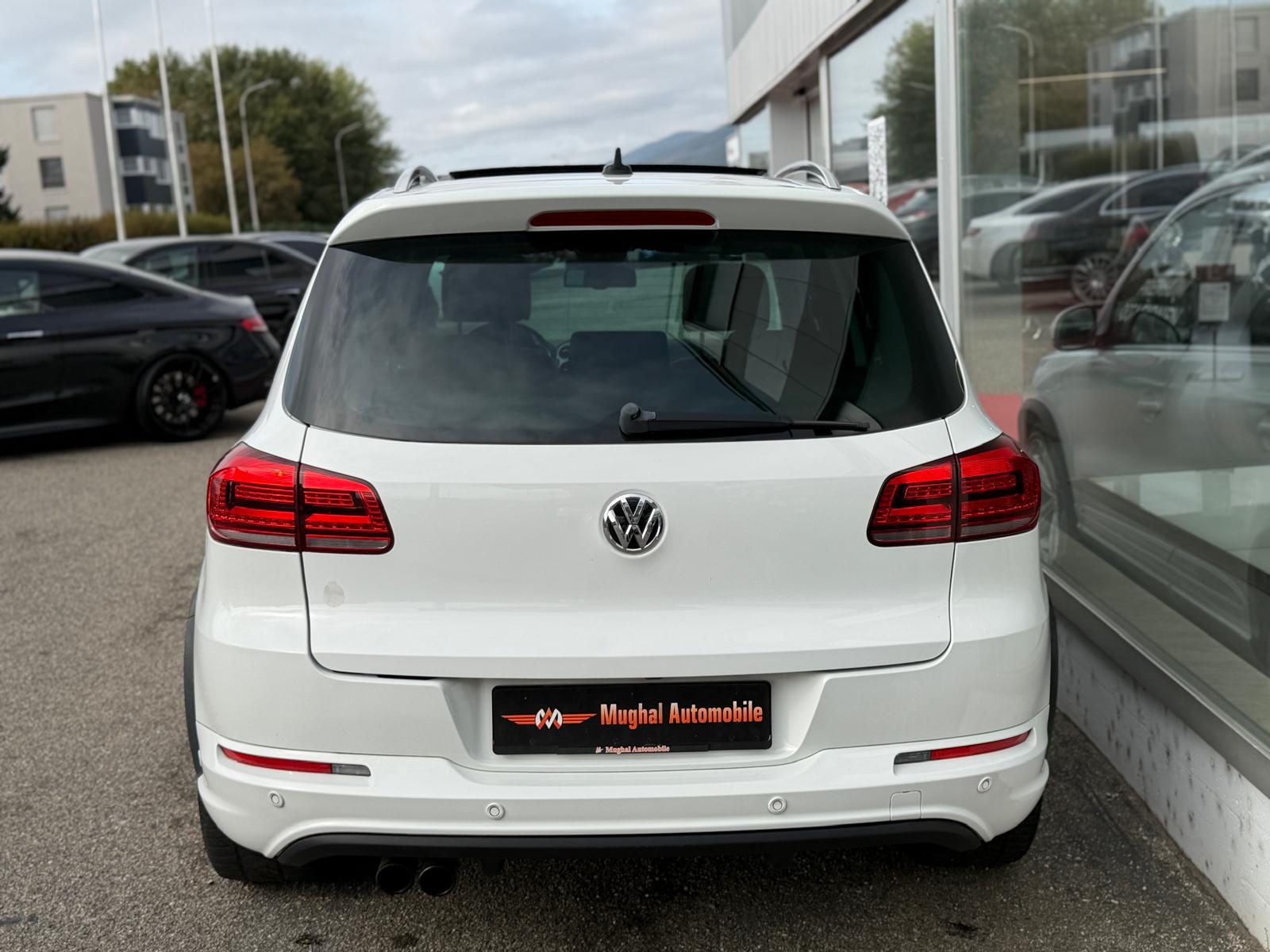VW Tiguan 2.0 TSI Sport&Style 4Motion DSG-image-3