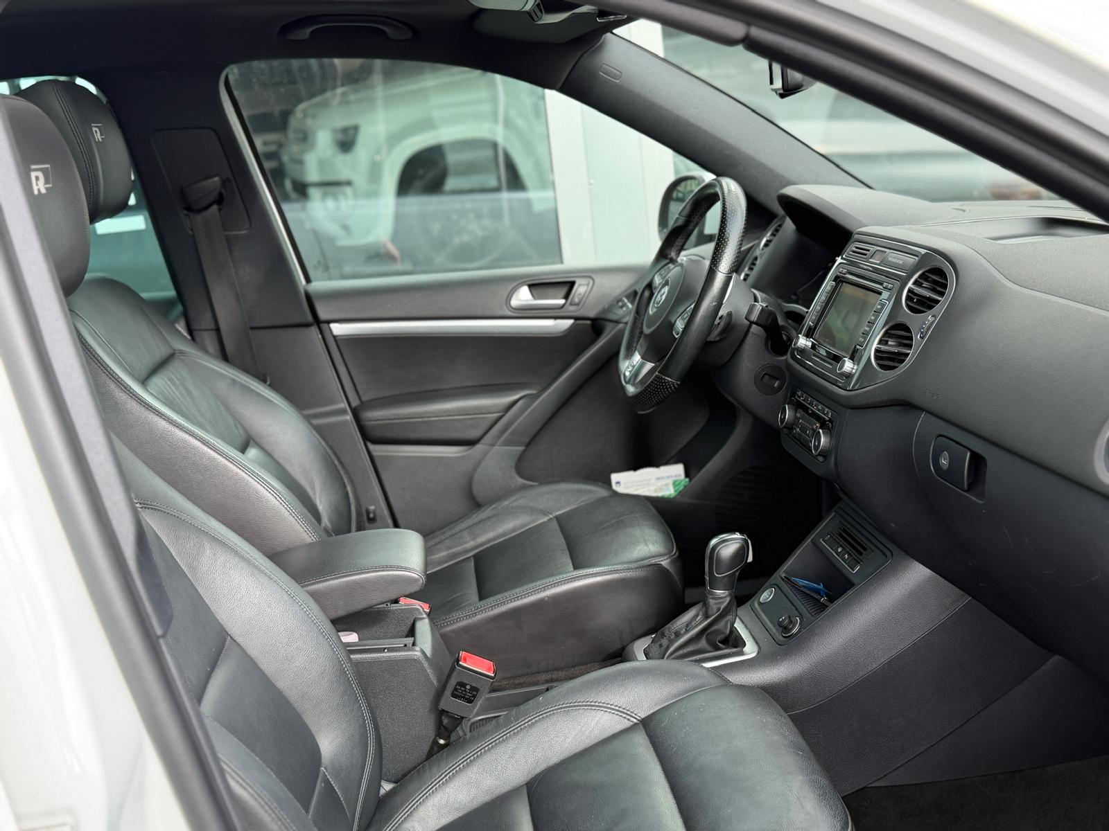 VW Tiguan 2.0 TSI Sport&Style 4Motion DSG-image-11