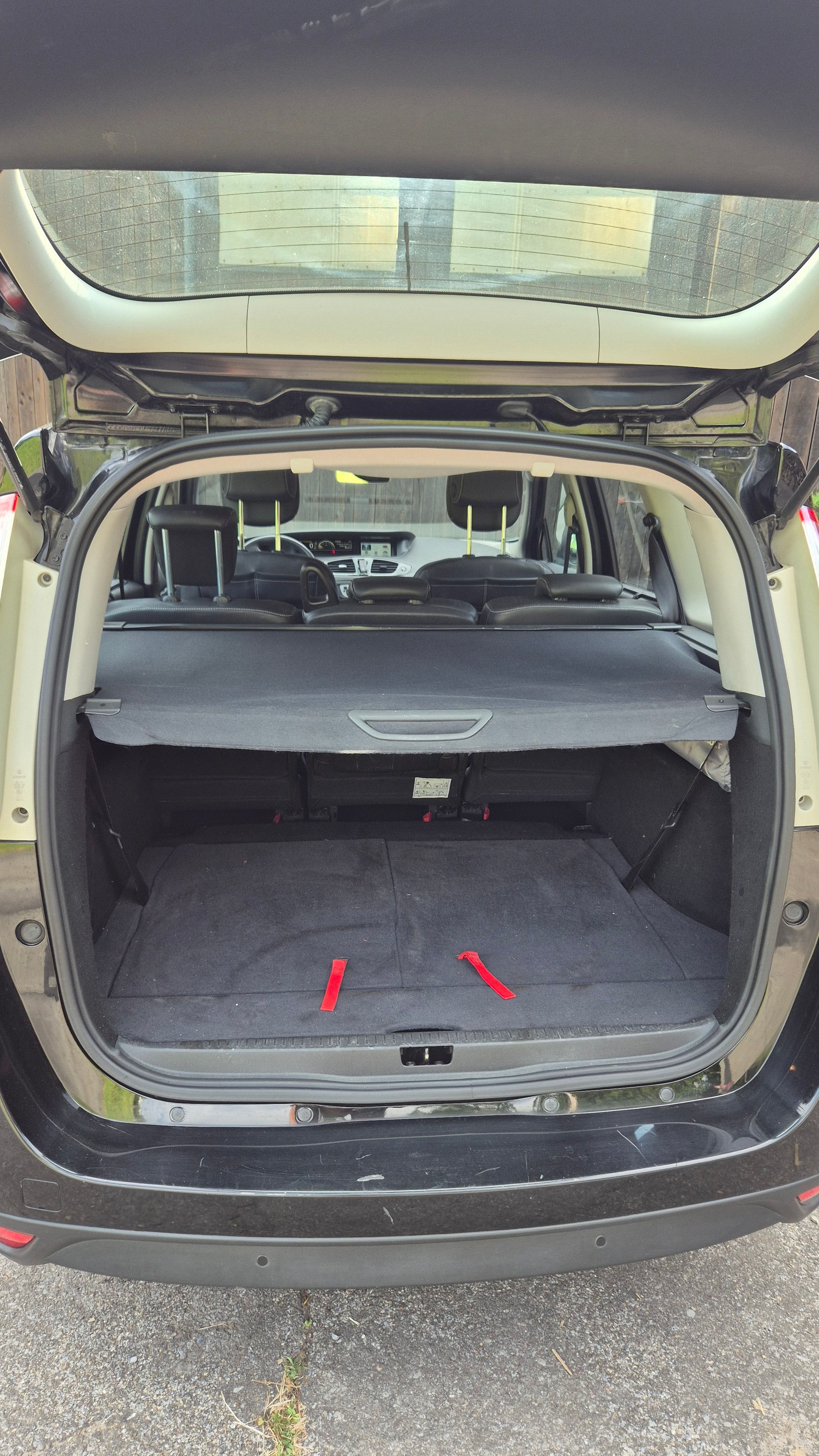 RENAULT Grand Scénic 1.5 dCi Bose Edition EDC-image-7
