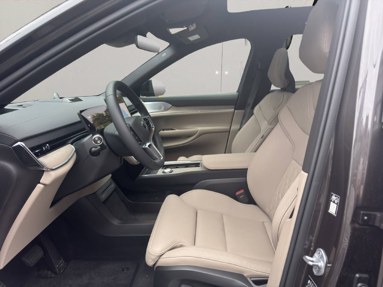 VOLVO EX90 Twin Performance Ultra AWD-image-6