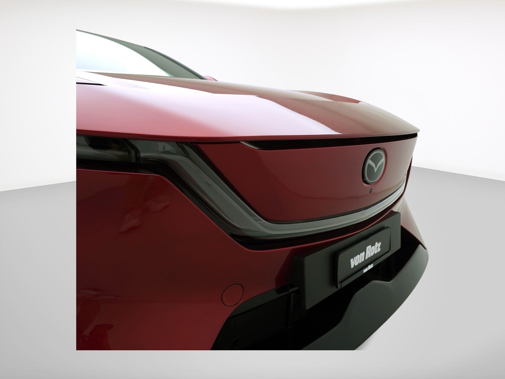 MAZDA CX-6e Takumi-image-6